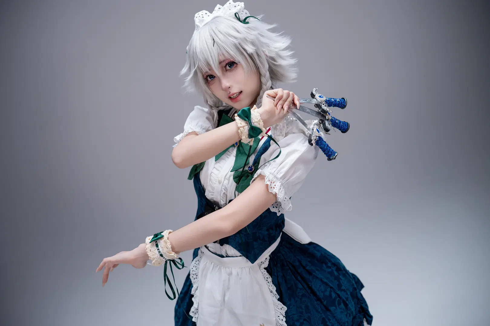 [Sakuya Izayoi cosplay] The Perfect and Elegant Chief Maid of the Scarlet Devil Mansion by 柏油小星瞳 - Image 8