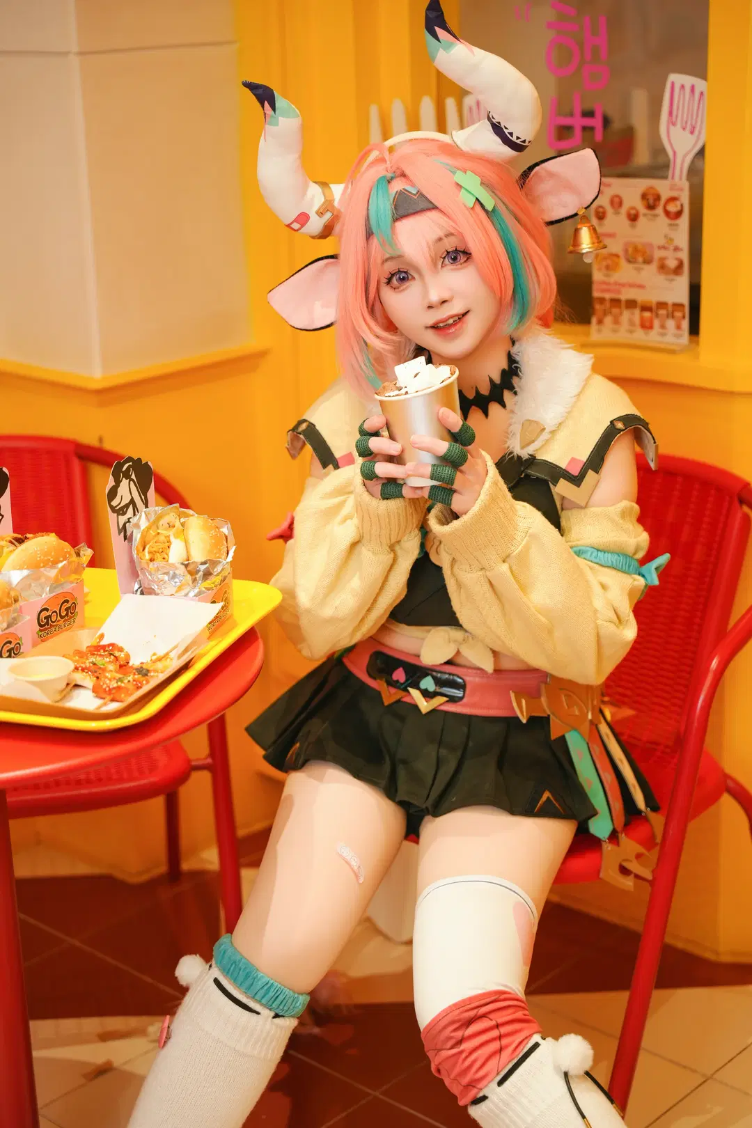 二次元, 原神, 白丝, 瓦雷莎cos, 原神cos