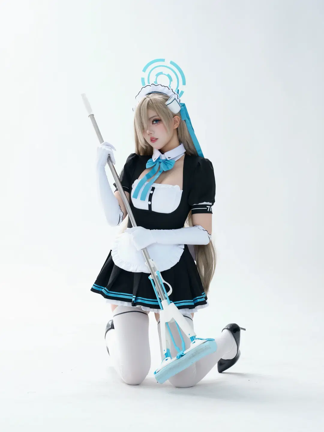 コスプレ, ブルーアーカイブ, メイド服, 一之瀬アスナ コスプレ, 白ストッキング