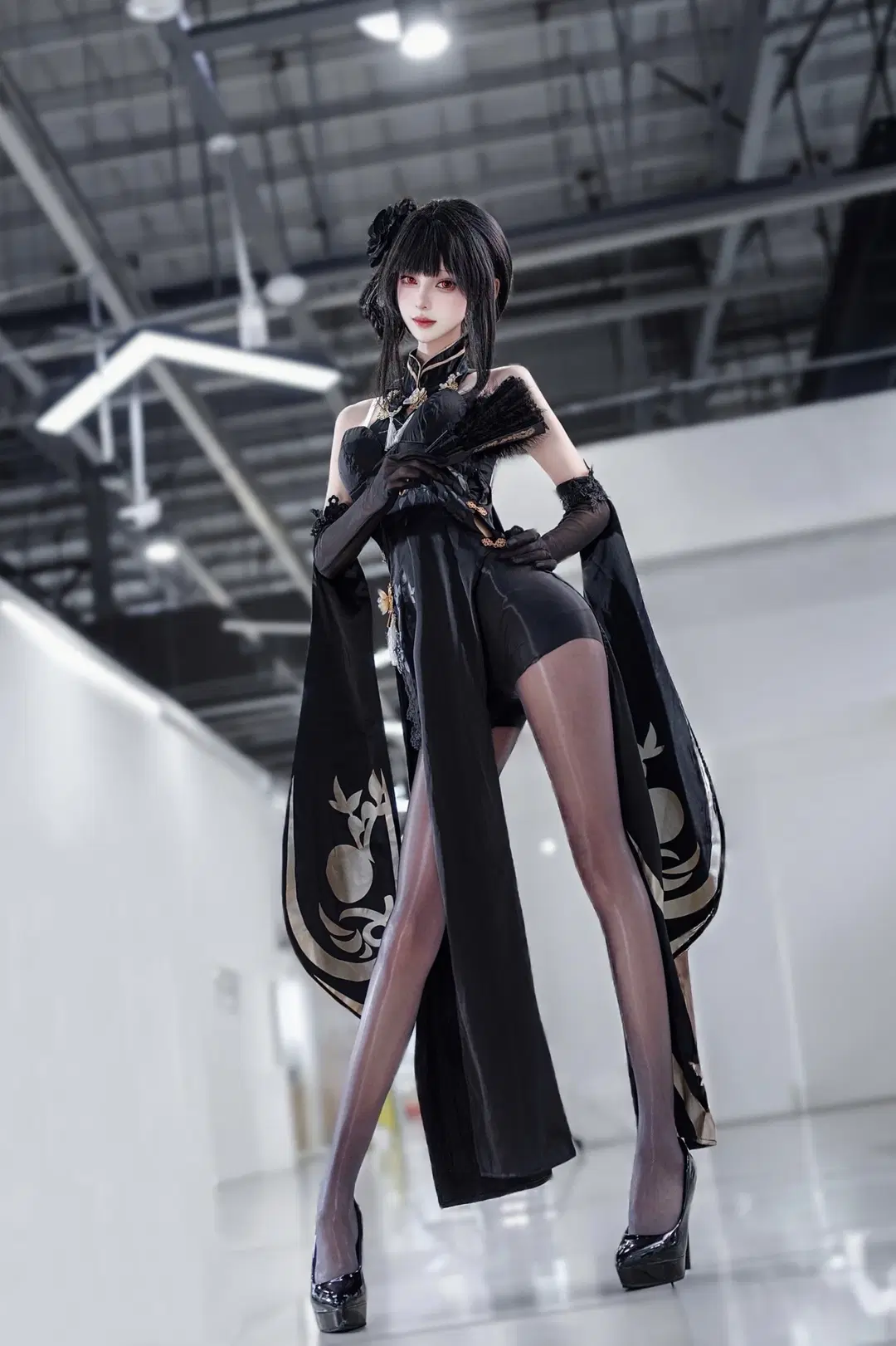 [Zhen Hai cosplay] The Cold and Alluring Texture of Azur Lane's Black Stockings Qipao by 海洋 - Image 3