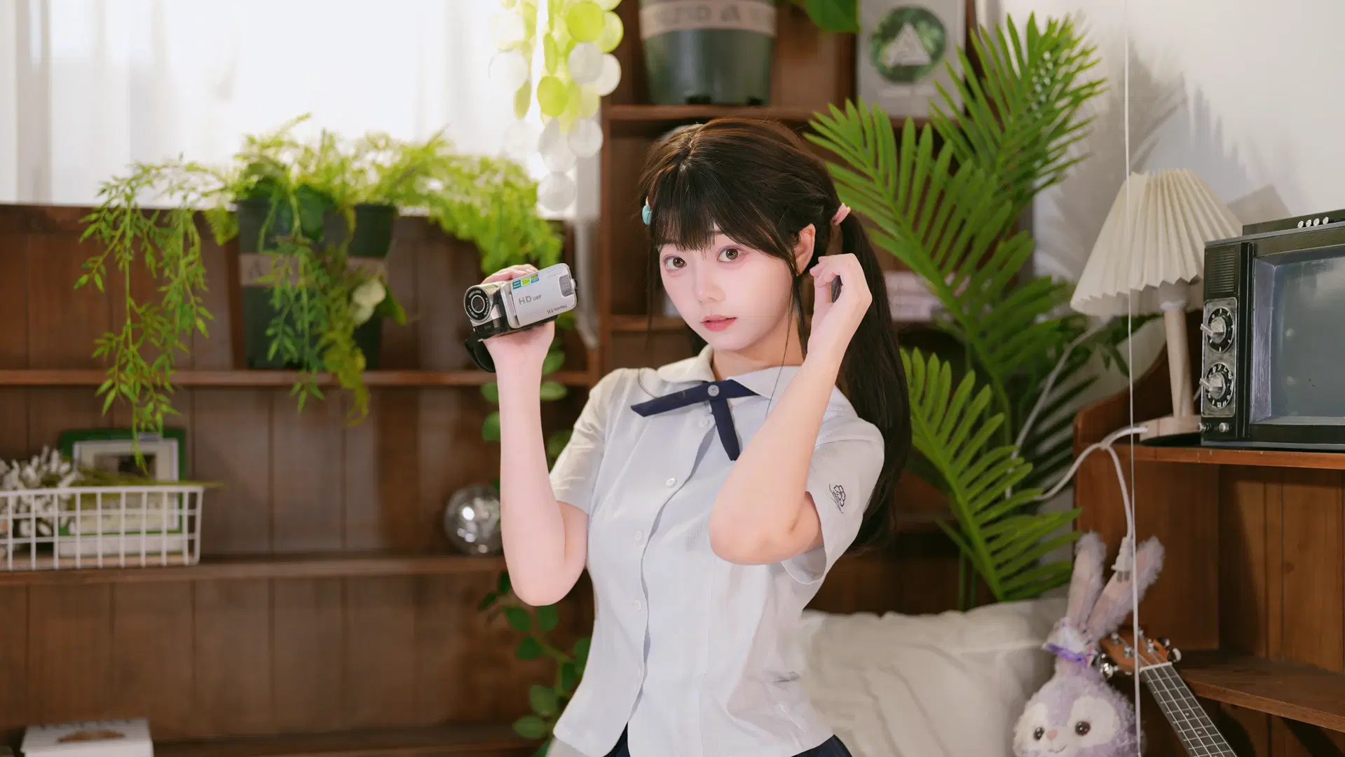水手服白丝搭配复古DV，纯欲氛围感拉满 - 可爱者甚番番 - 第5张