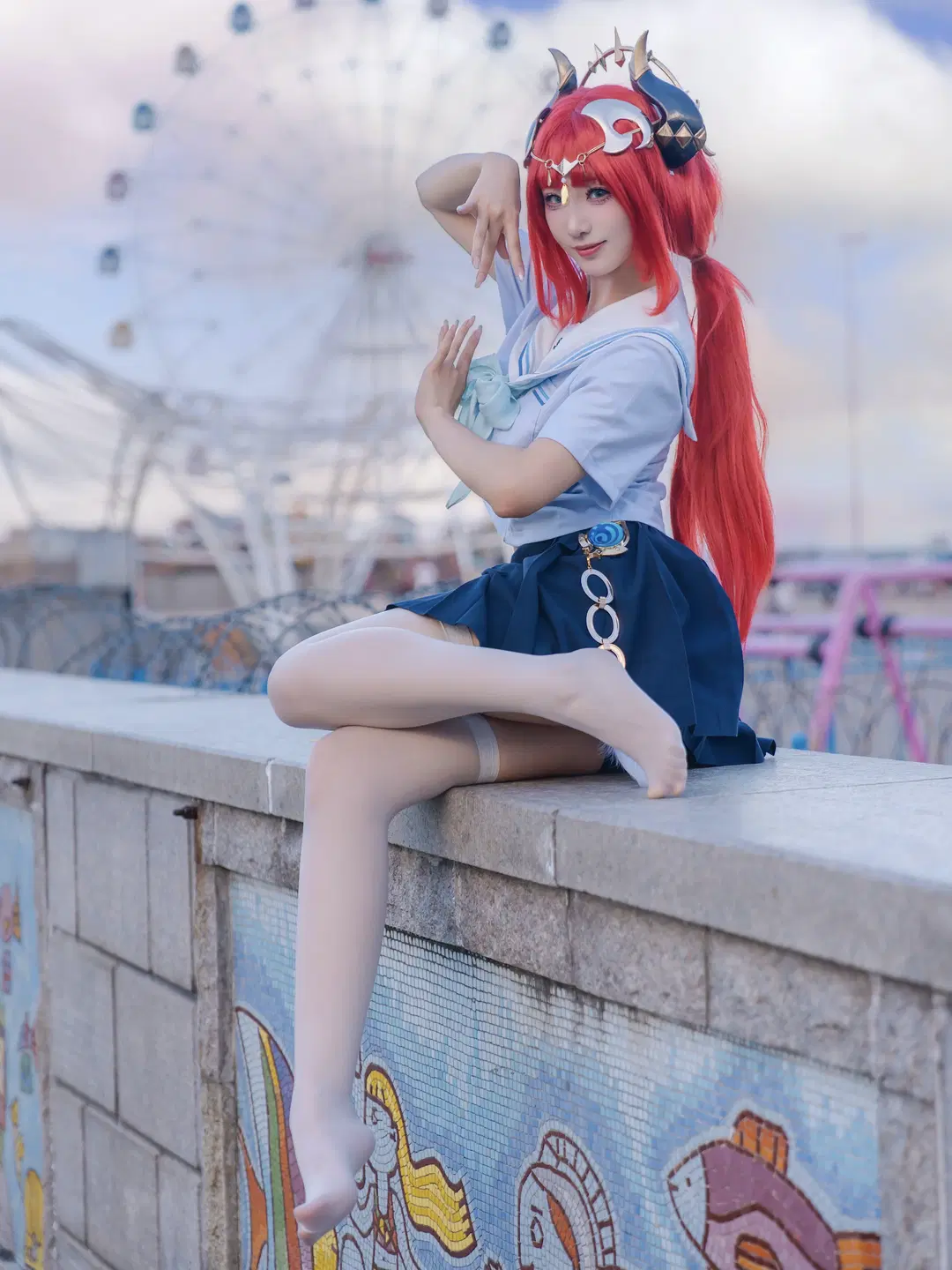 原神, コスプレ, 白ストッキング, ニィロウ コスプレ, 遊園地ロケ