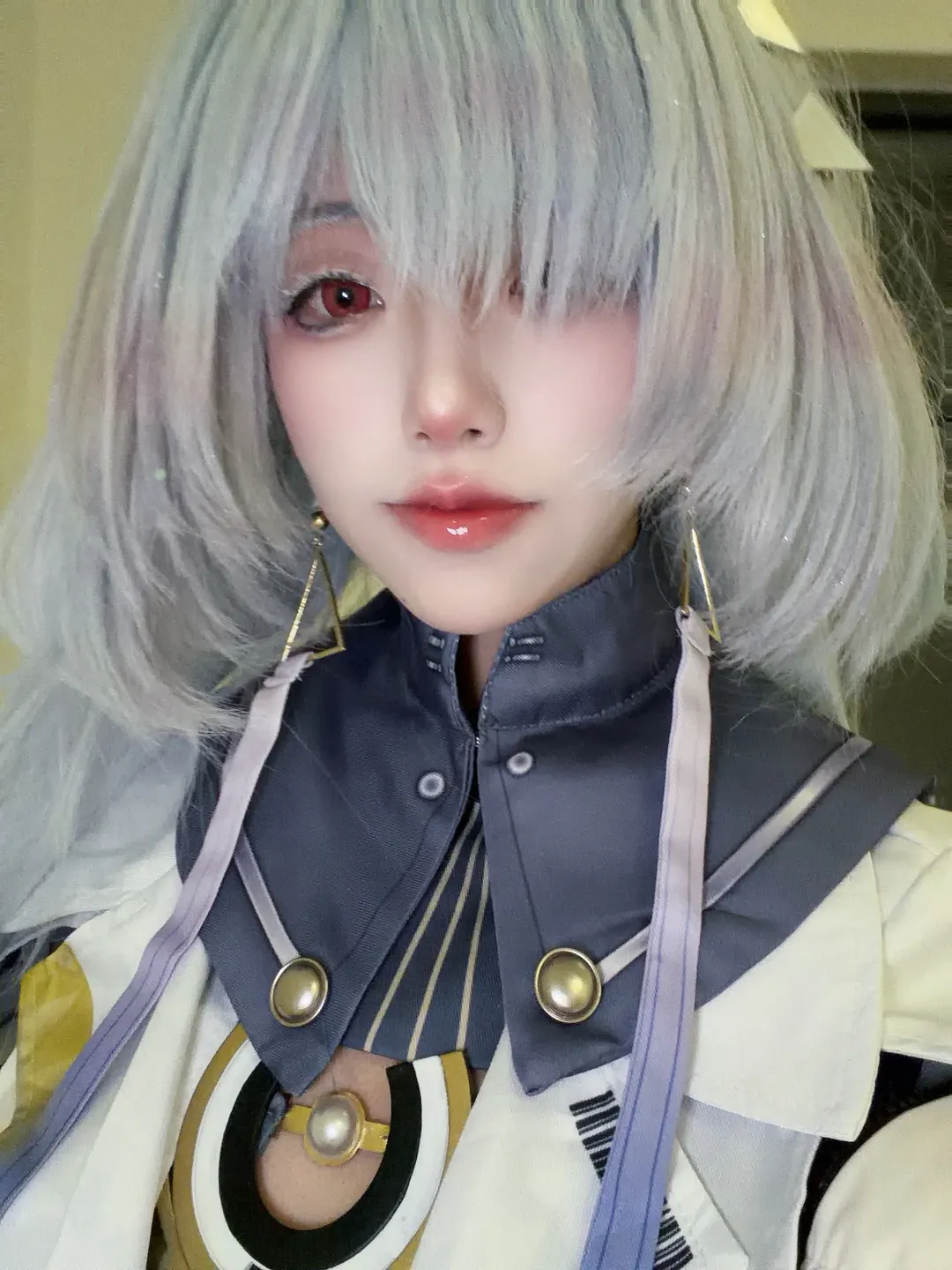 鸣潮, cosplay, 制服, 莫宁cos, 楼道自拍