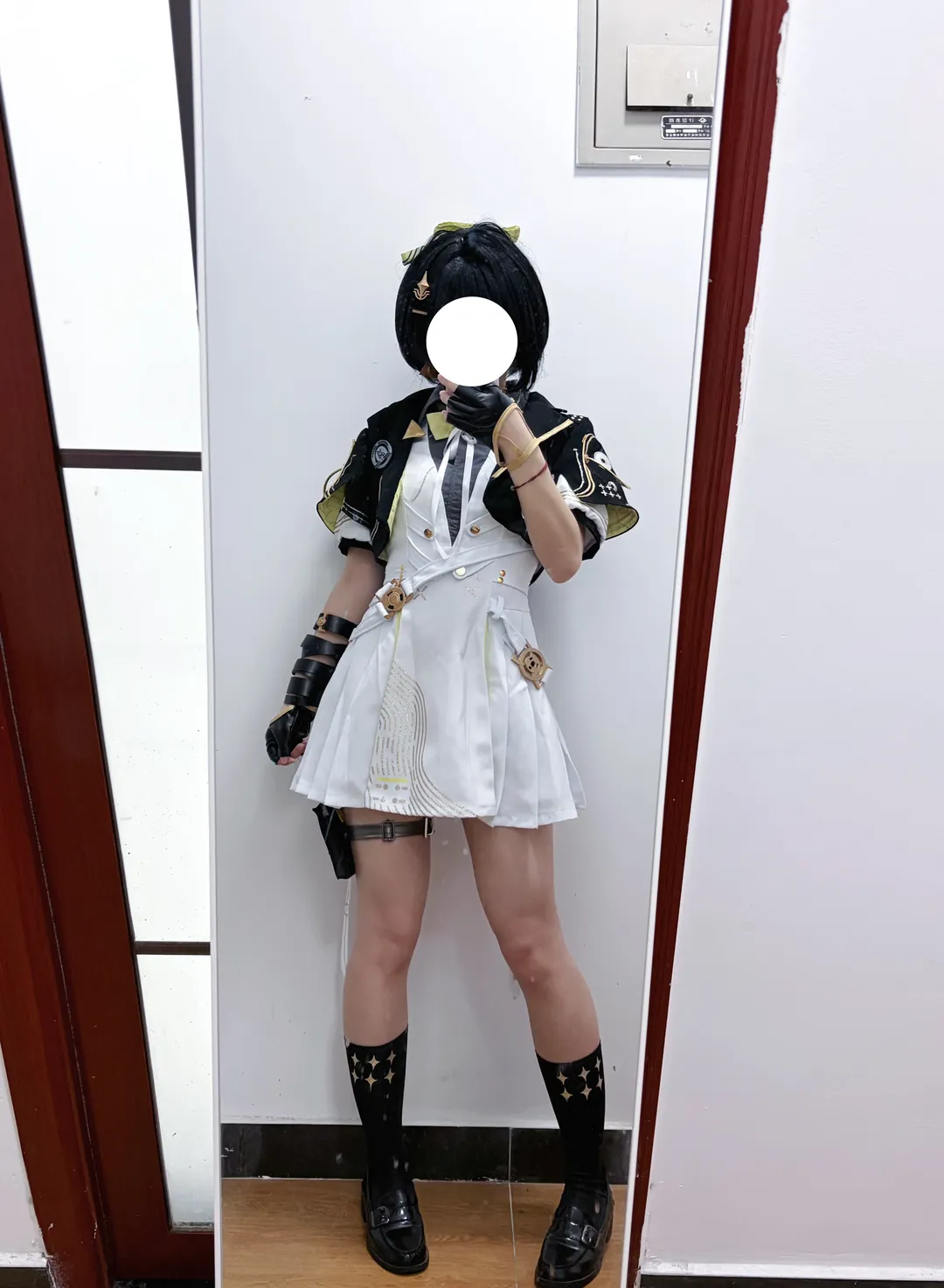 鸣潮, 二次元, cosplay, 试衣, 黑丝 - 第1张