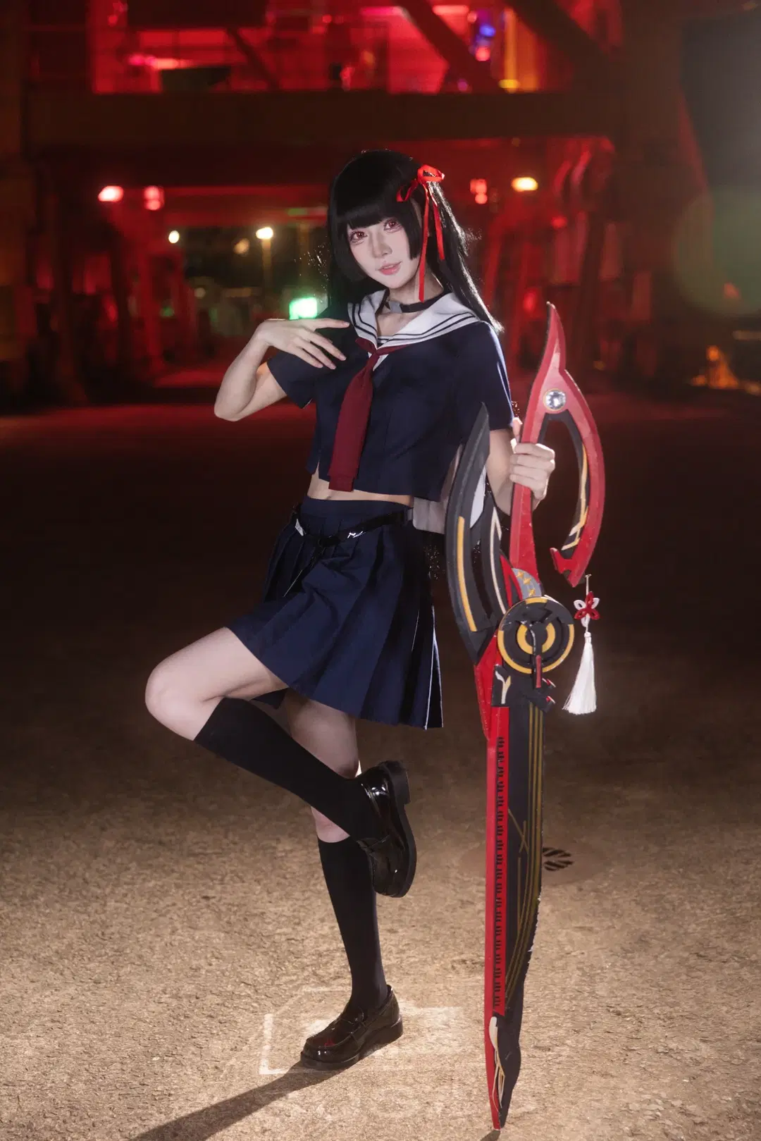 鳴潮, 千咲 コスプレ, 夜景ポートレート, セーラー服, ストッキング