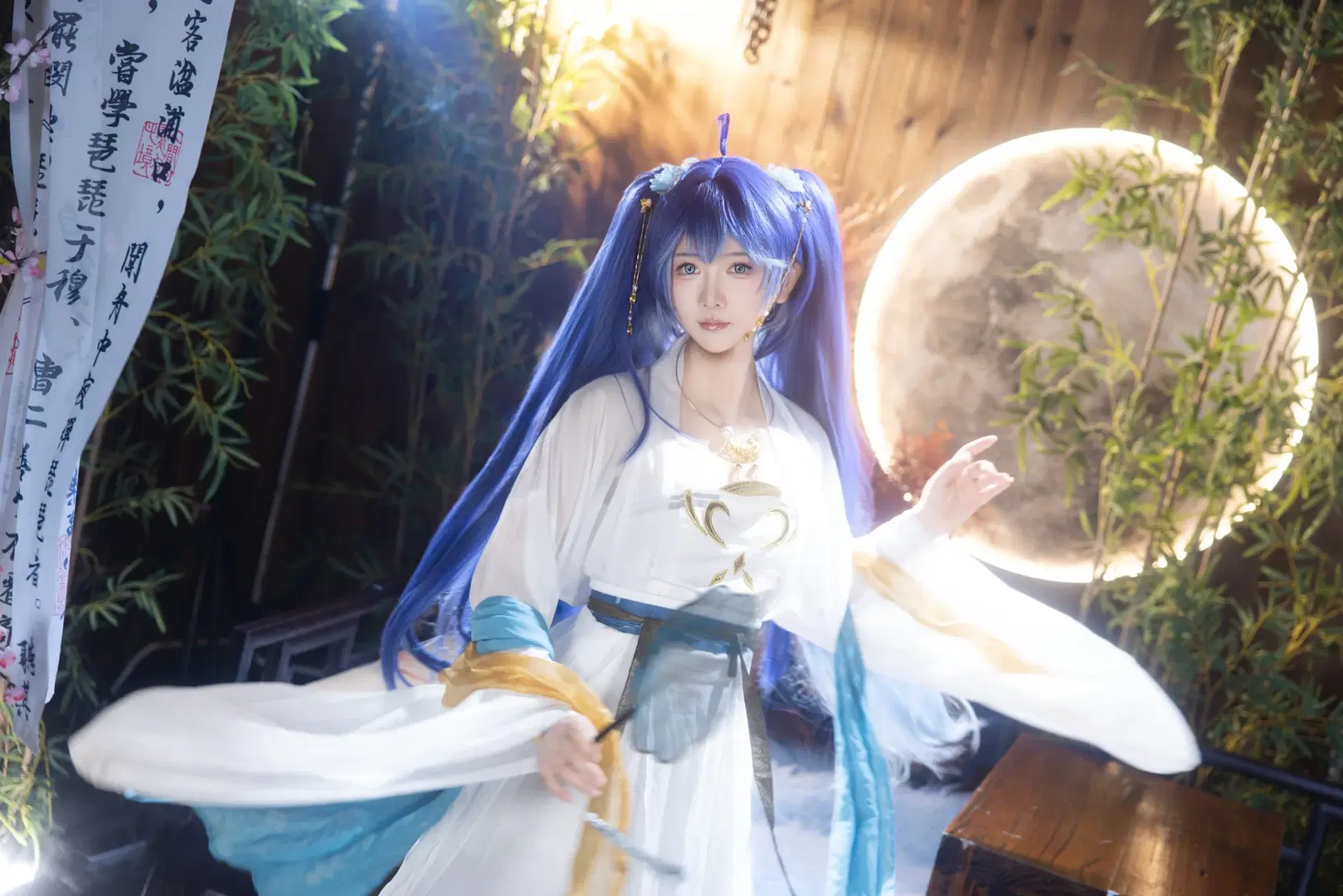 [Iuno cosplay] Wuthering Waves Character Meets Yongqingfang Hanfu in Chinese-Style Fusion by 小羊不困（无限限流版，求关注求点赞） - Image 4