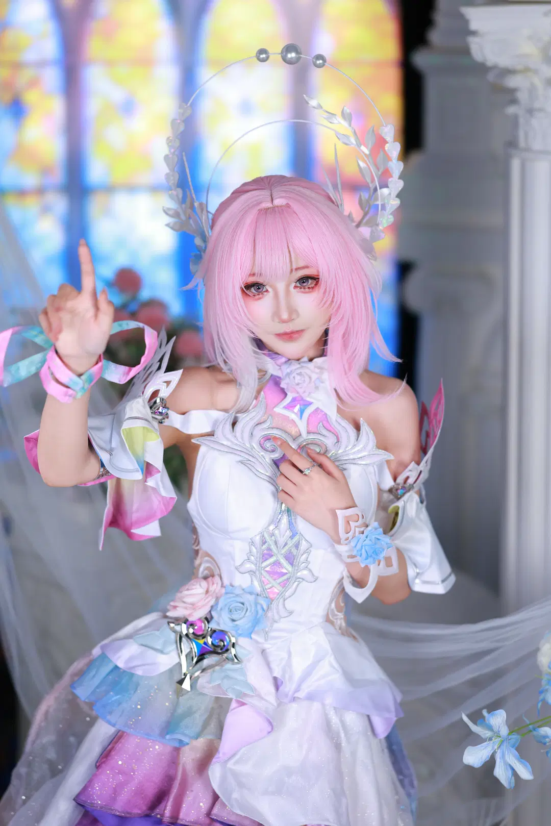 【昔涟cos】崩坏星穹铁道翁法罗斯的圣殿使者 - 小羊不困（无限限流版，求关注求点赞） - 第6张
