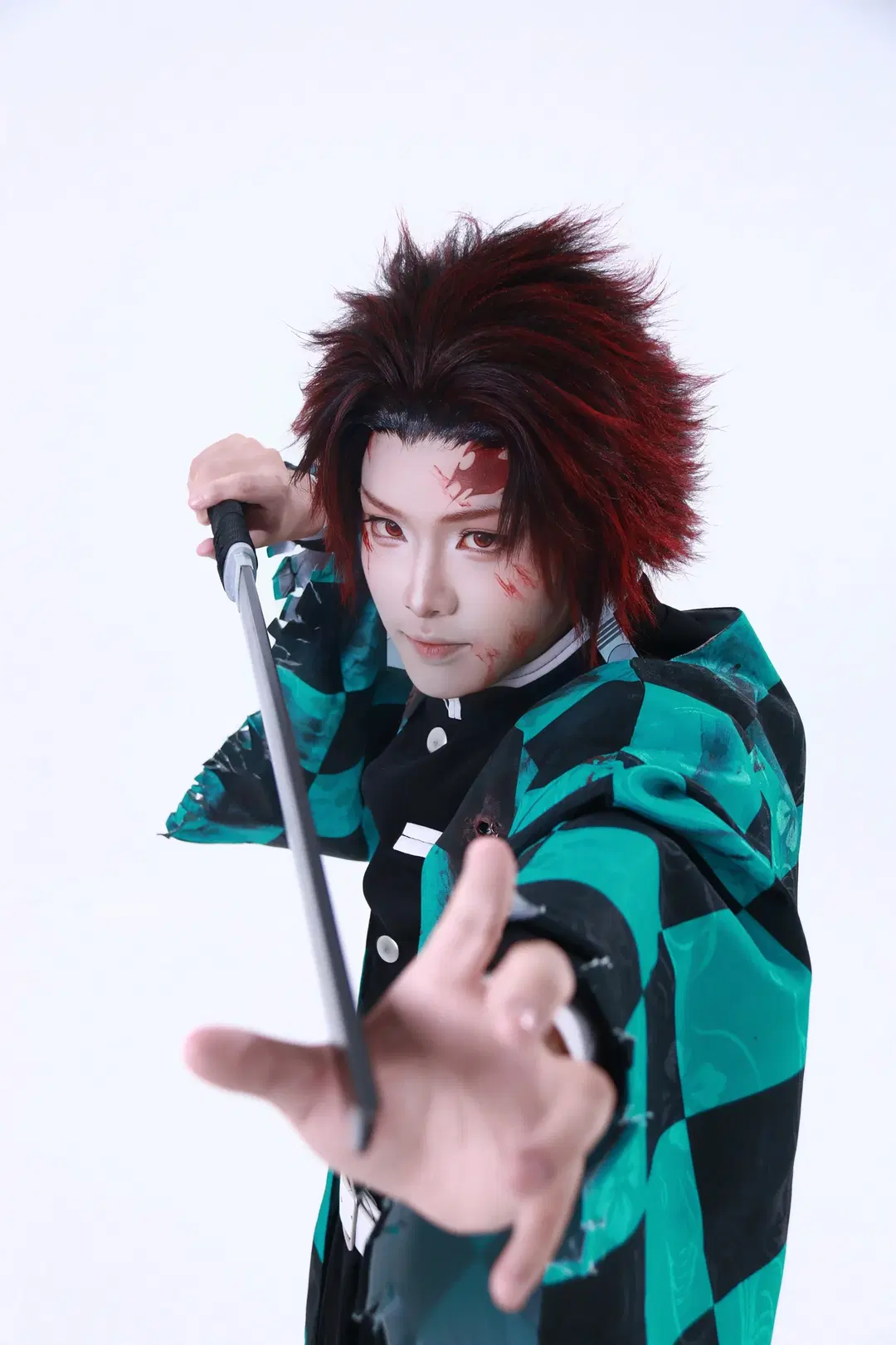 【灶门炭治郎cos】鬼灭之刃战损造型棚拍记录 - DEMON（摄影版_） - 第5张