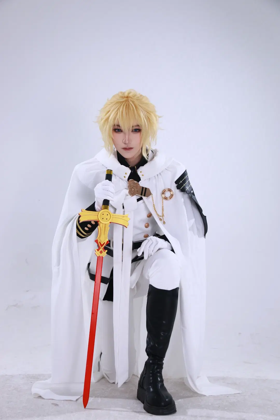 【百夜米迦尔cos】终结的炽天使白色披风与红剑的棚拍记录 - DEMON（摄影版_） - 第3张