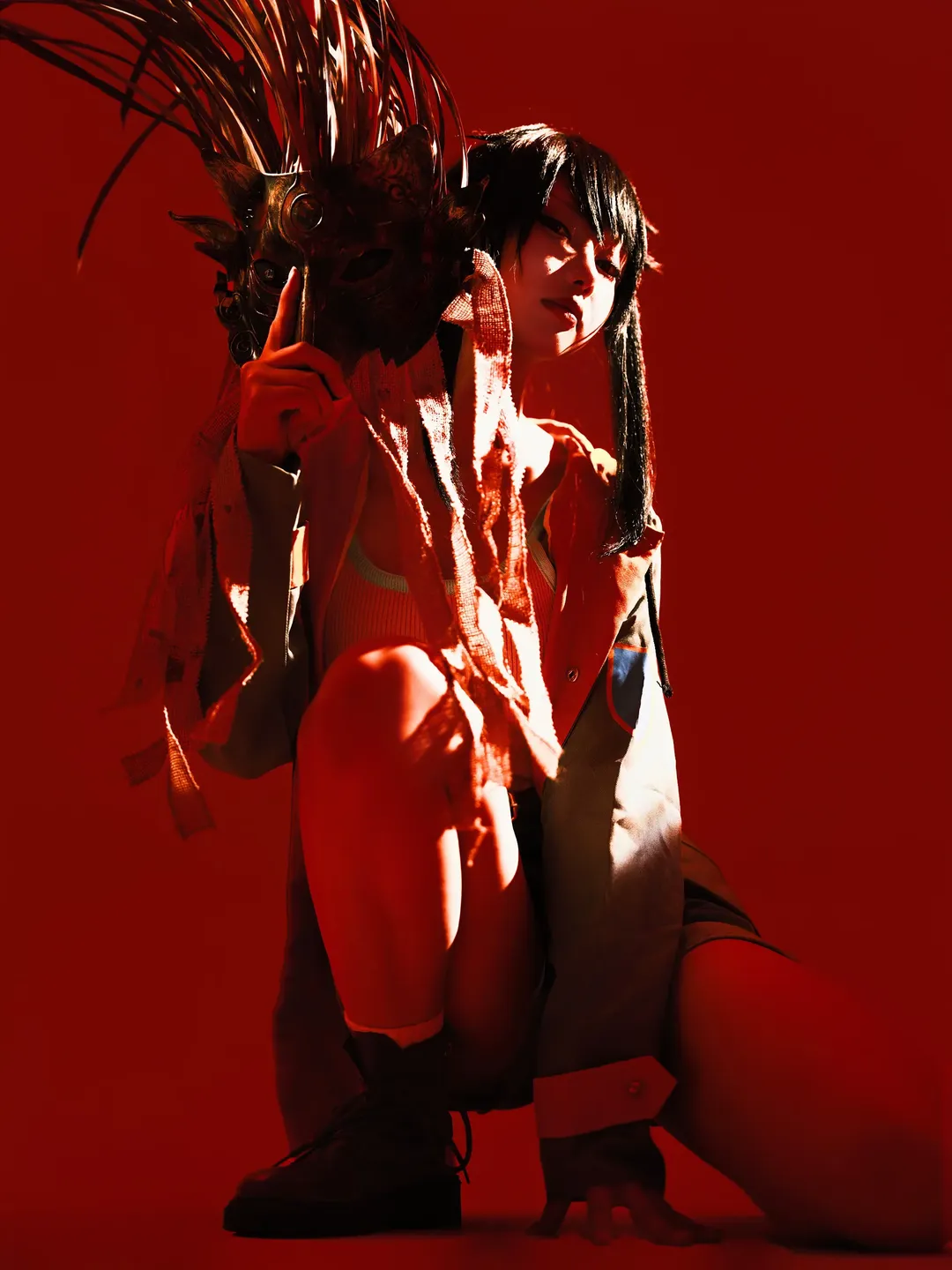 暗黑系角色扮演, 人狼村之谜, 二次元同人, 芹泽千枝实cos, 红色光影写真 - 第4张