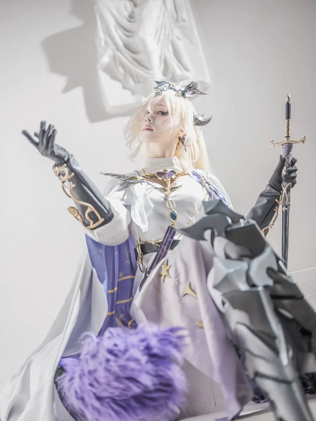 [Eblana cosplay] Arknights: Holy Arbiter of the Wilderness by 巧克力choco - Image 2