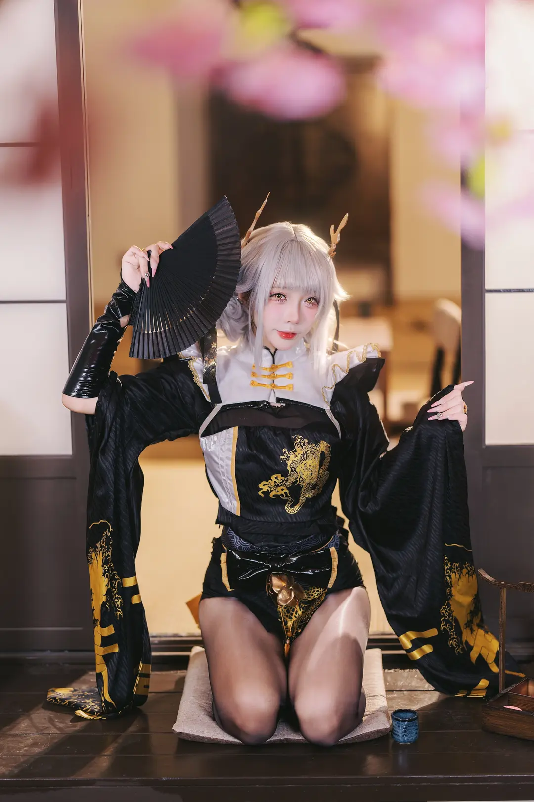二次元摄影, 白兔布兰儿cos, 胜利女神, 黑丝, 兔兔cos - 第1张
