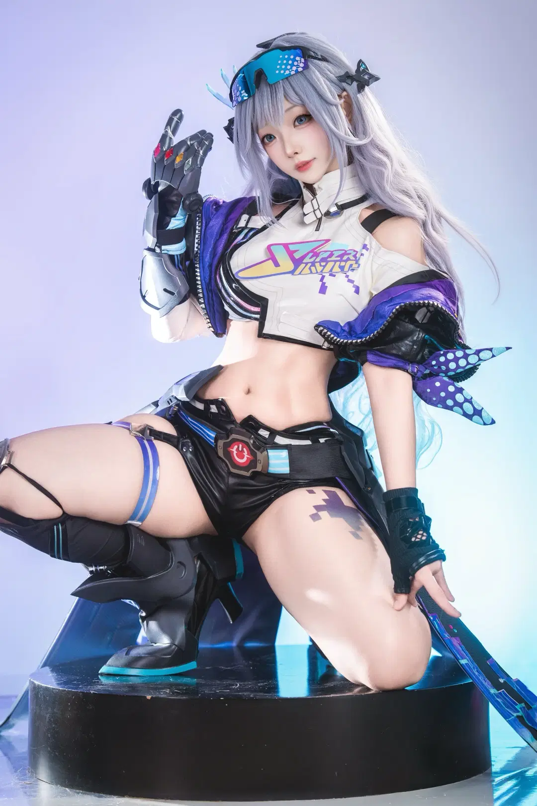 崩坏星穹铁道, 银狼cos, 赛博朋克风, 网袜cosplay, 银狼LV999cos
