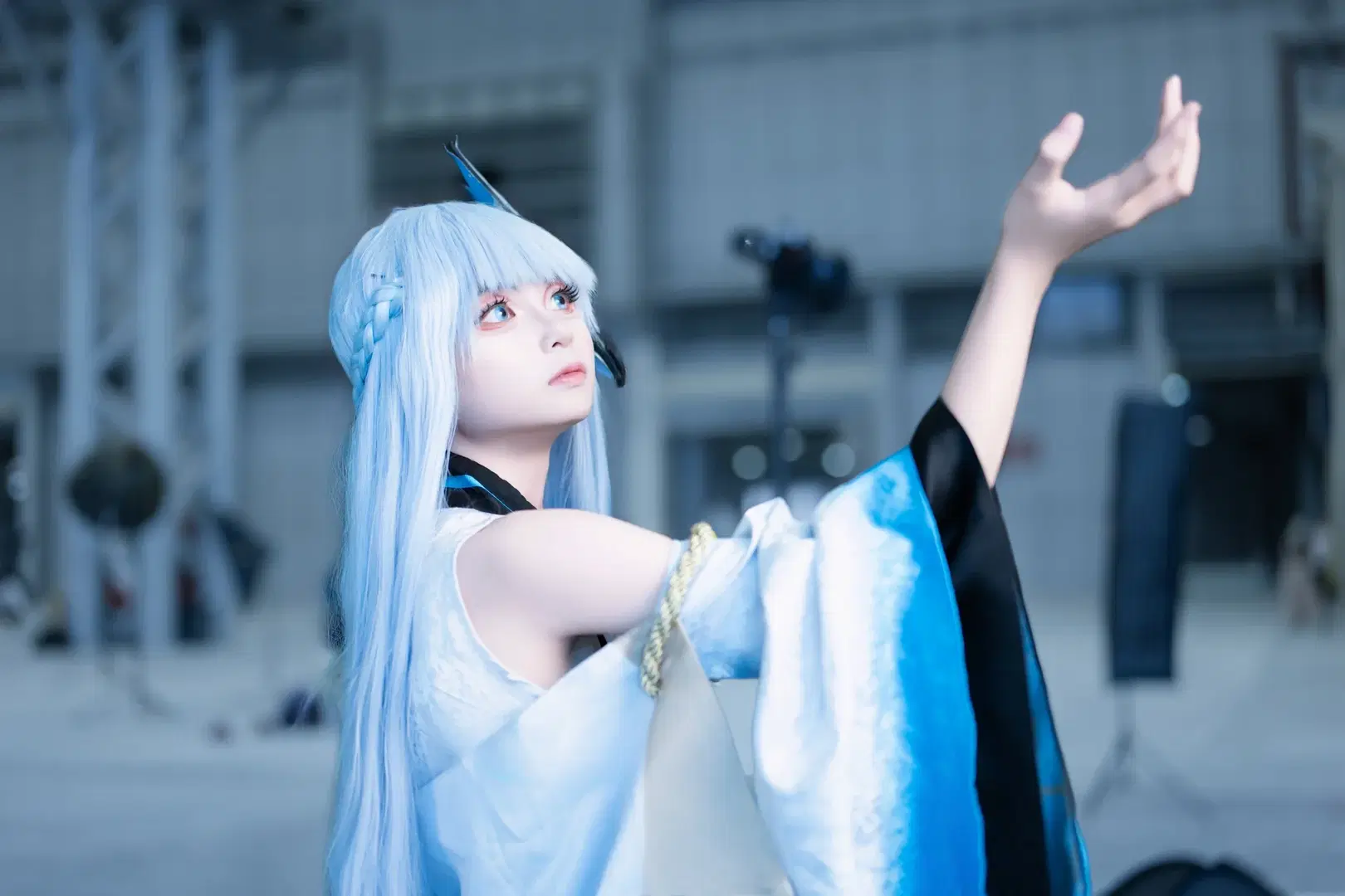 【雪女さんコスプレ】『陰陽師』静けさと透明感を宿す撮り下ろし写真共有 - 小野道枫 - 4枚目