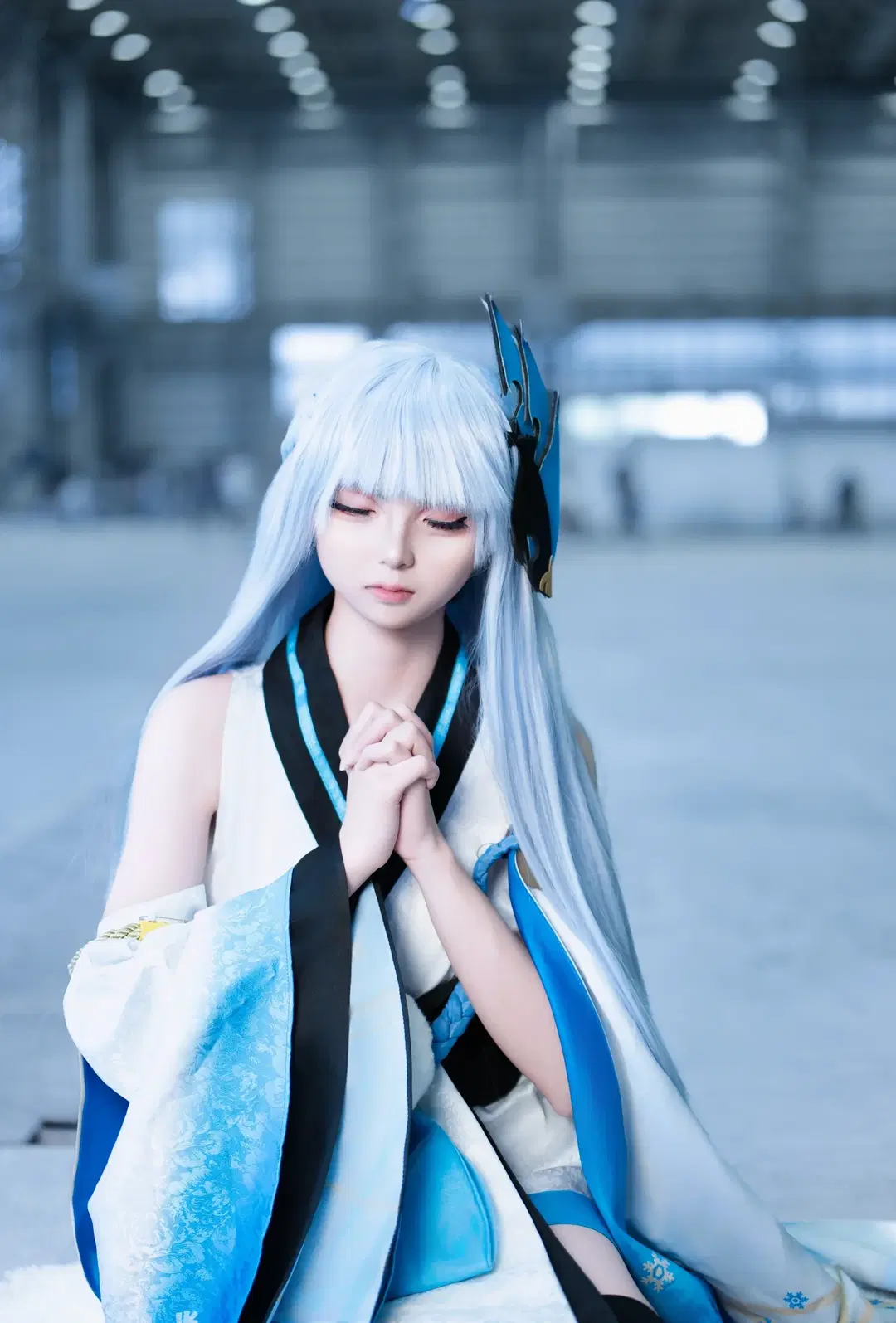 【雪女さんコスプレ】『陰陽師』静けさと透明感を宿す撮り下ろし写真共有 - 小野道枫 - 5枚目