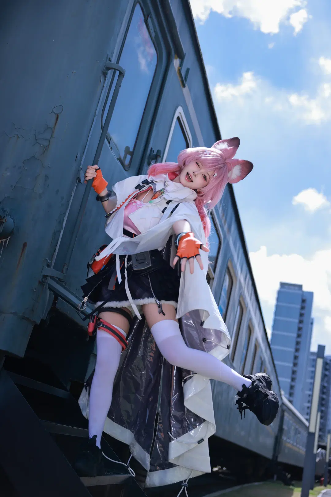 明日方舟, 白丝, 兽耳, 珊比cos, 火车摄影