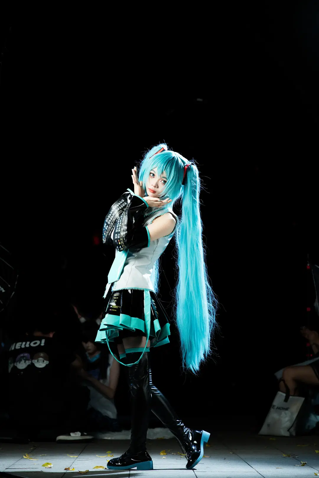 【初音未来cos】动漫星城夜色下的葱之使者 - NightDiva - 第5张