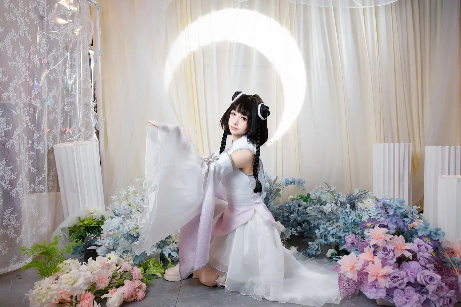 長留山第127代弟子 花千骨コスプレ、剣を手に天涯を駆ける古風少女の中国風ポートレート - NightDiva - 3枚目