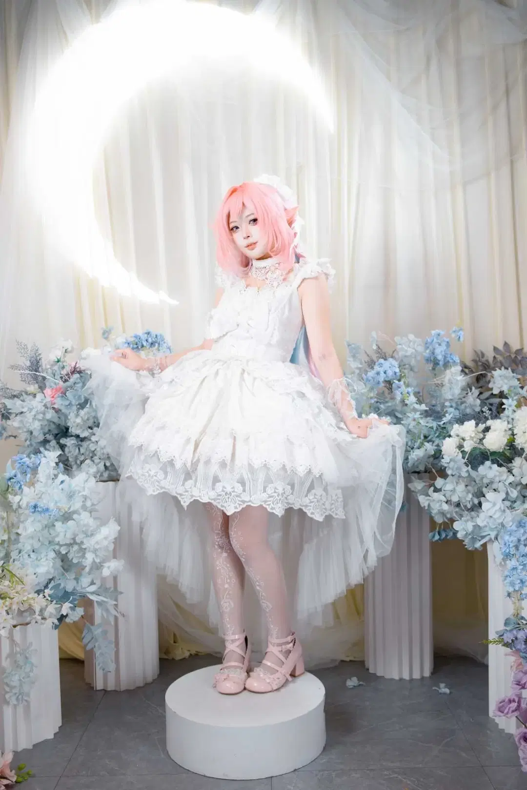 [Cyrene Cosplay] Honkai: Star Rail: If Angels Cannot Fly — An Immaculate White Photoshoot by NightDiva - Image 4