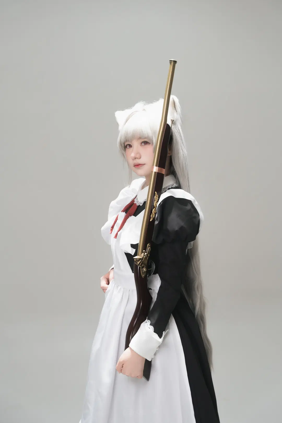 白棚里的女仆装长枪动作分享 - 粉色娇嫩 - 第4张