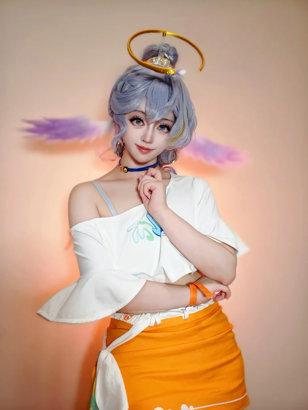 知更鸟cos, 氛围感写真, 天使翅膀, 夏日cosplay, 露脐装