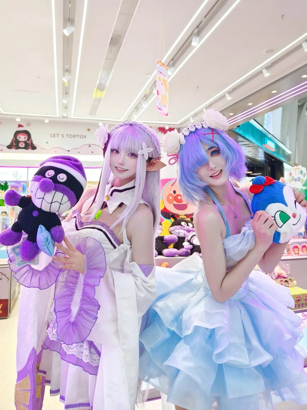 从零开始的异世界生活, 蕾姆cos, 爱蜜莉雅cos, 白丝, TopToy商演 - 第1张