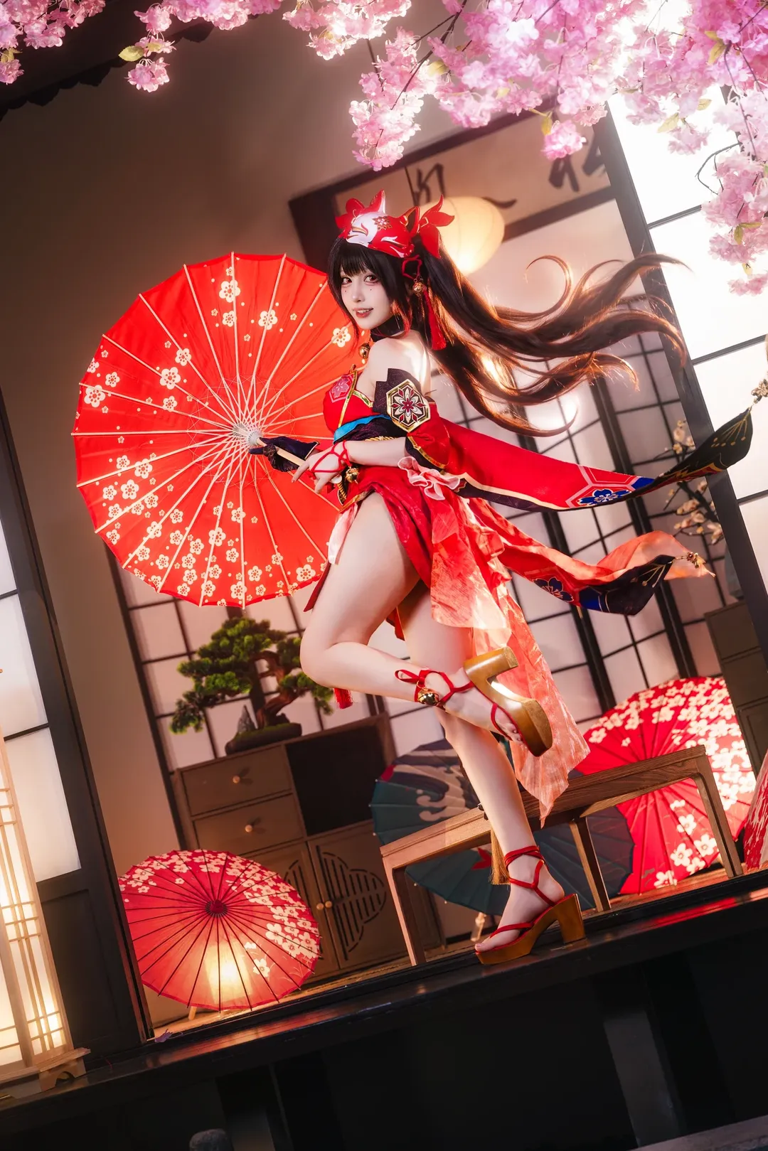 Honkai: Star Rail, Sparkle cosplay, Japanese-style studio photography, Lighting effect photography, Leg-lengthening outfits