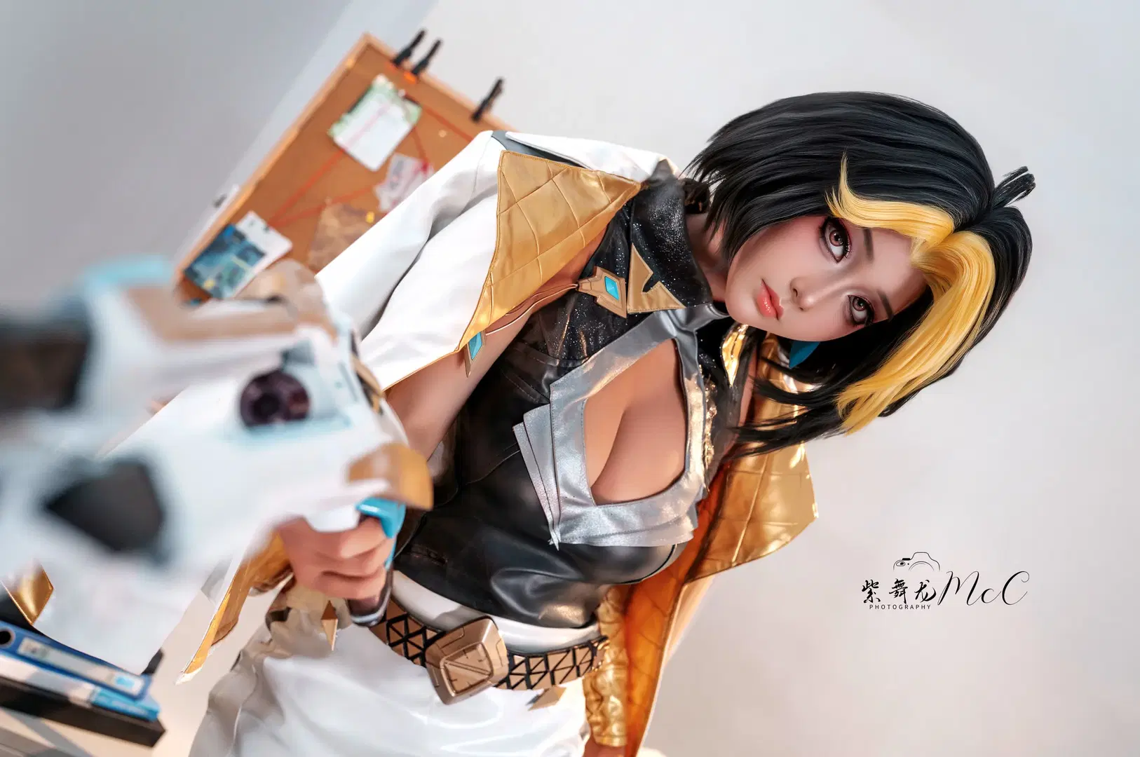 【金驭cos】守望先锋里气场全开的黑皮特工 - 紫舞龙McC - 第2张