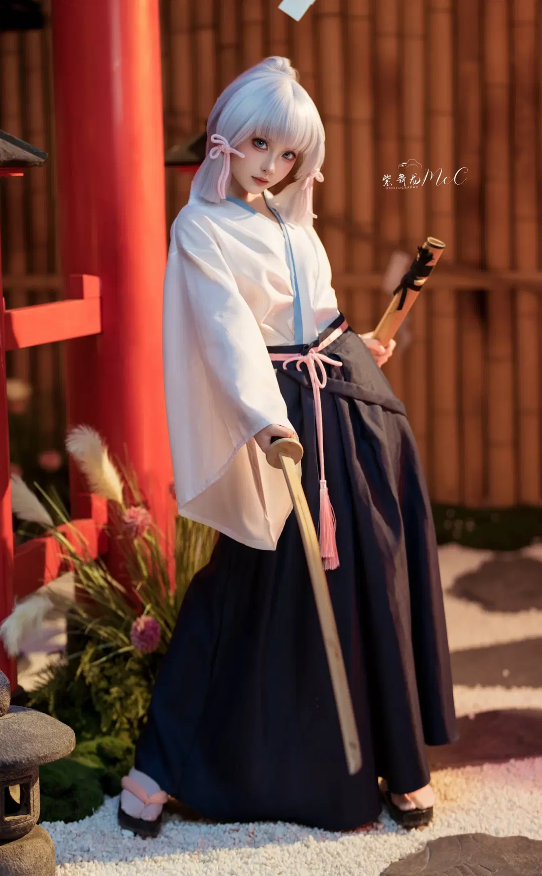 【神里綾華 コスプレ】『原神』和風の装いと木刀ポーズ参考 - 紫舞龙McC - 2枚目