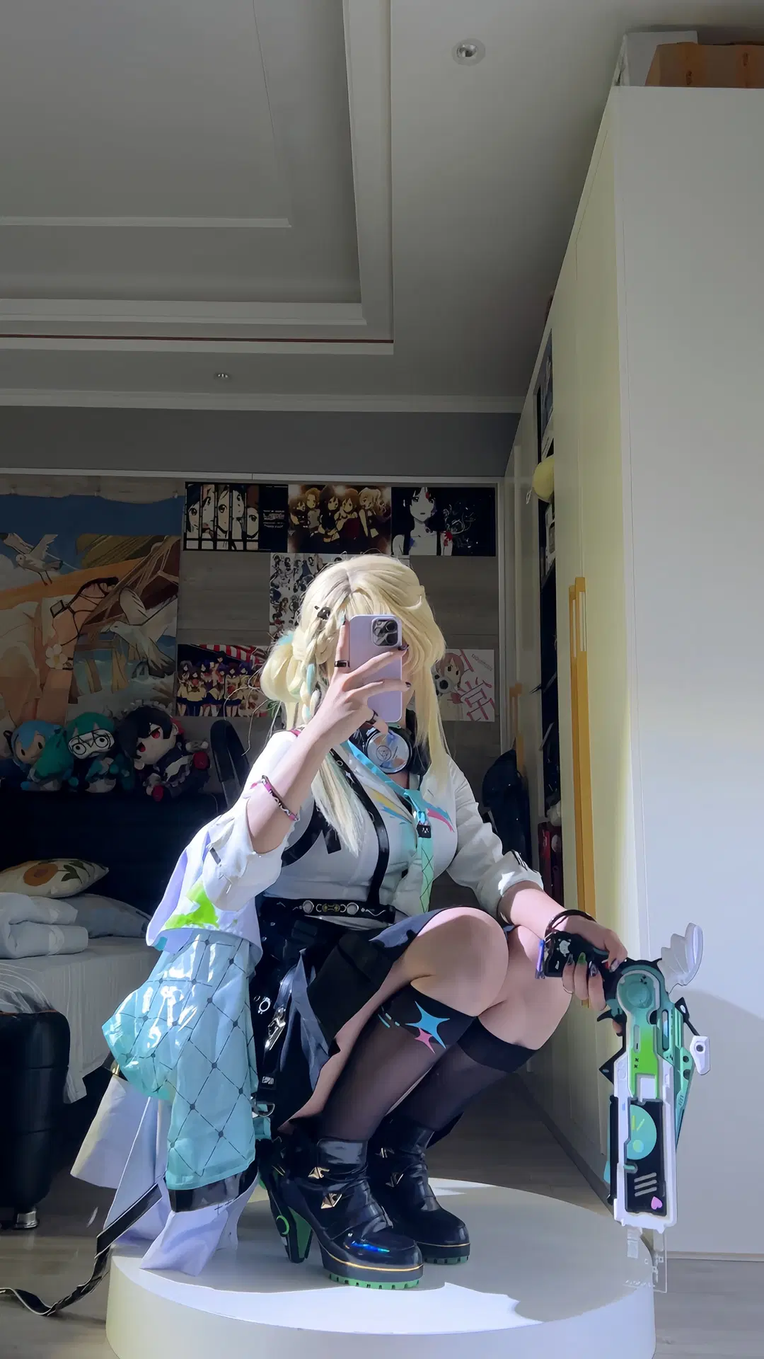 【琳奈cos】鳴潮琳奈常服造型，戰術感拉滿的日常穿搭 - 佩洛小刻 - 第2張