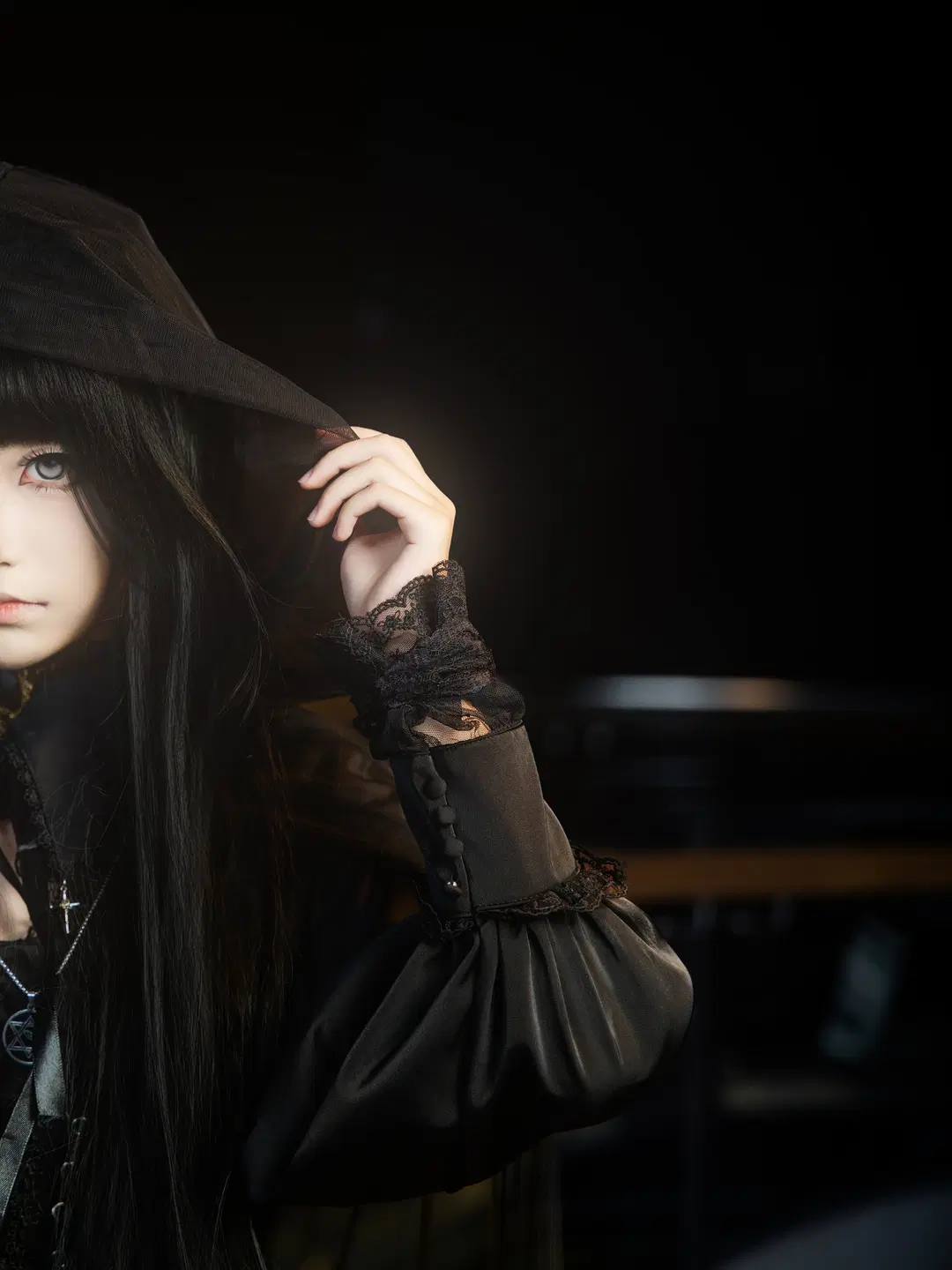 【劉佳儀コスプレ】『ホラーゲームで神になった』ダークゴシック風イベント写真シェア - 那就走吧 - 2枚目