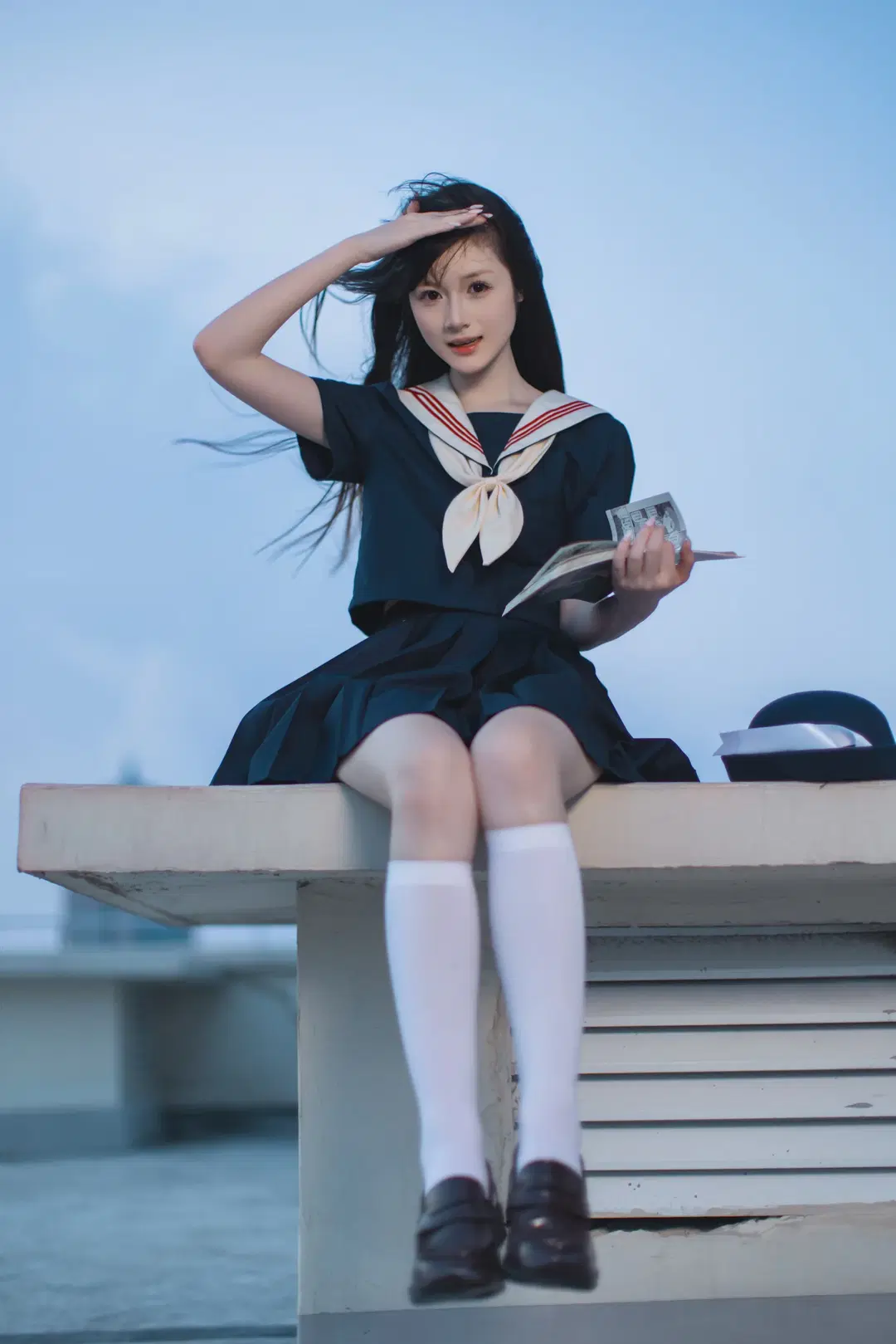 屋上の黄昏に佇む日系セーラー服の少女 - 翻版小霸王 - 3枚目
