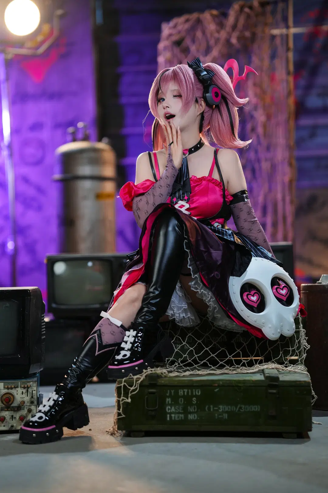 【爱芮cos】绝区零甜酷偶像打歌服 - jimmywang - 第9张