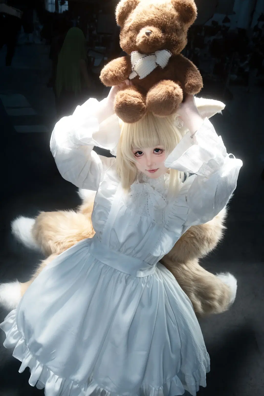 【Suzuran Cosplay】Rhodes Island's Little Fox from Arknights: Silly Chronicles of a Backwards Tail by 照烧热带鱼 - Image 6