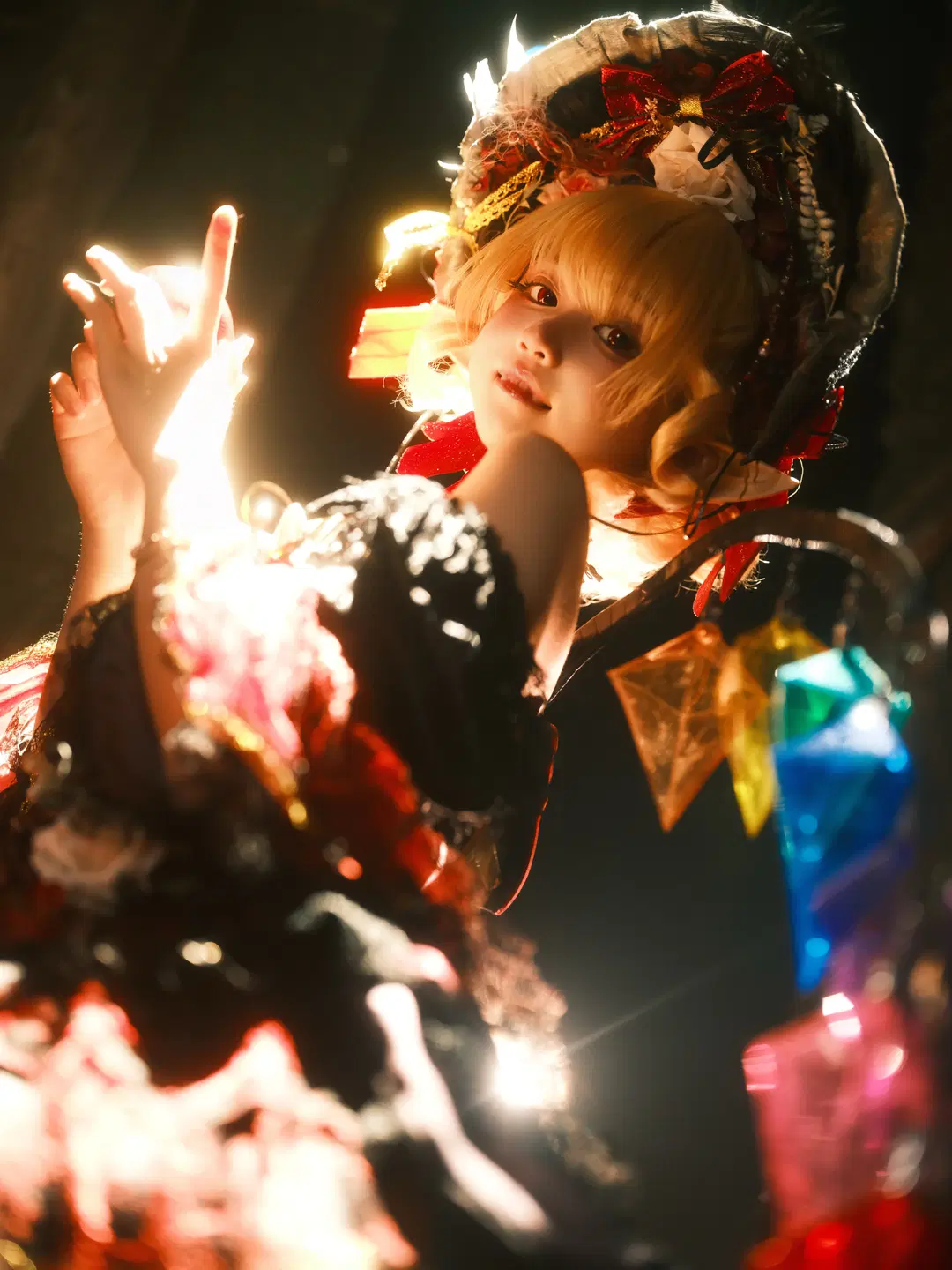 [Flandre Scarlet Cosplay] Touhou Project: An Exploration of Dark Fairytale Style by 照烧热带鱼 - Image 2