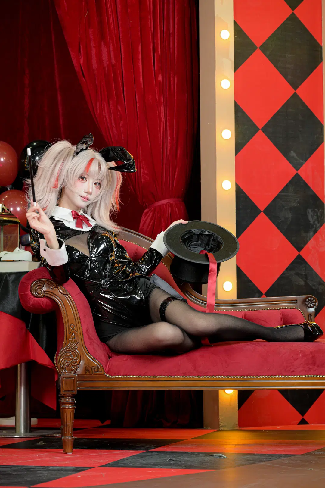 【プリンツ・アーダルベルト コスプレ】アズールレーン マジシャンテーマの舞台風演出 - 東雲 - 3枚目