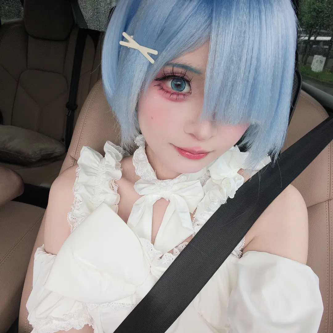 cosplay, 从零开始的异世界生活, 蕾姆cos, 蓝发少女, 车内摄影