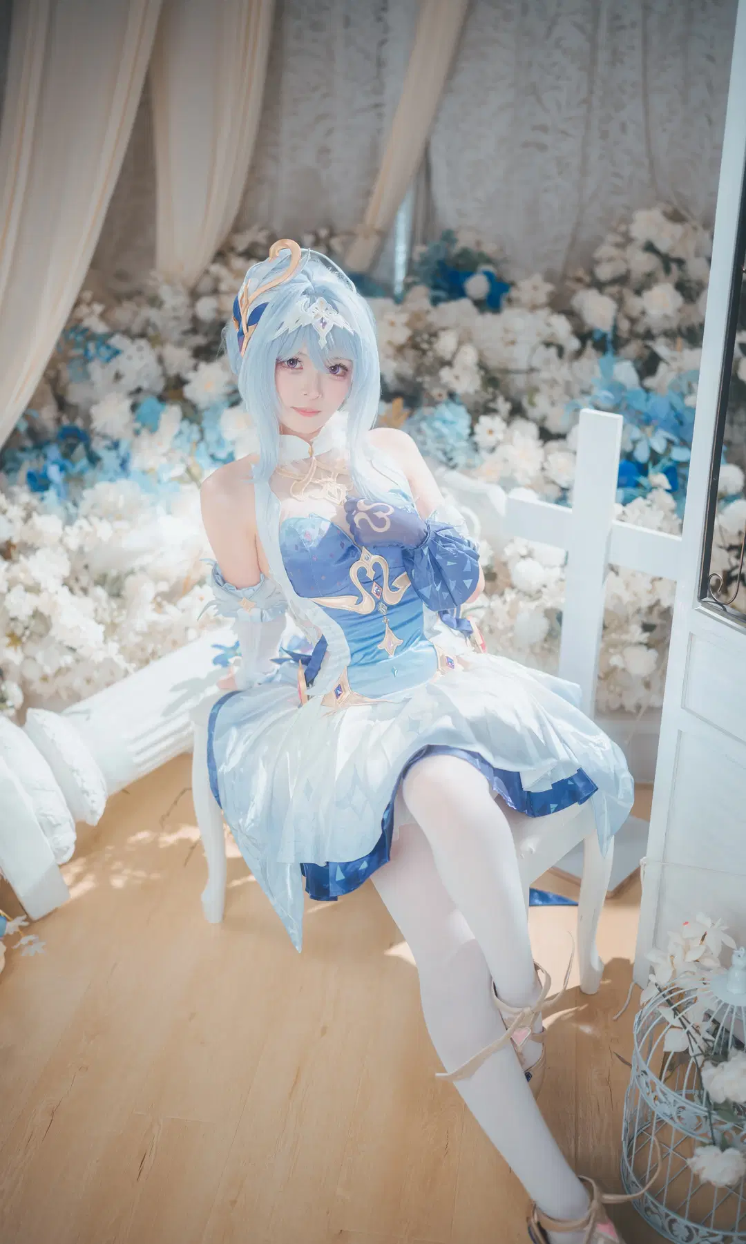 Genshin Impact, cosplay, Stockings, Odette cosplay, Flower sea cosplay