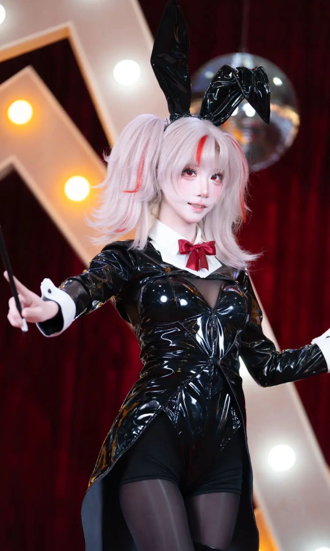 【プリンツ・アーダルベルト コスプレ】アズールレーン 母港の真夏フェスを彩るマジックバニーガール - 克克子 - 4枚目