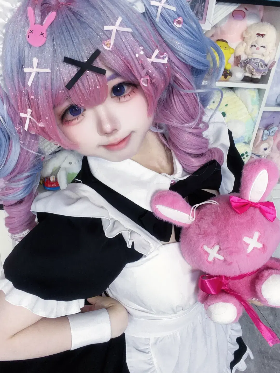【初音ミク コスプレ】ラビットホールのピンクとブルーのツインテールとぬいぐるみ - 小棠 - 5枚目