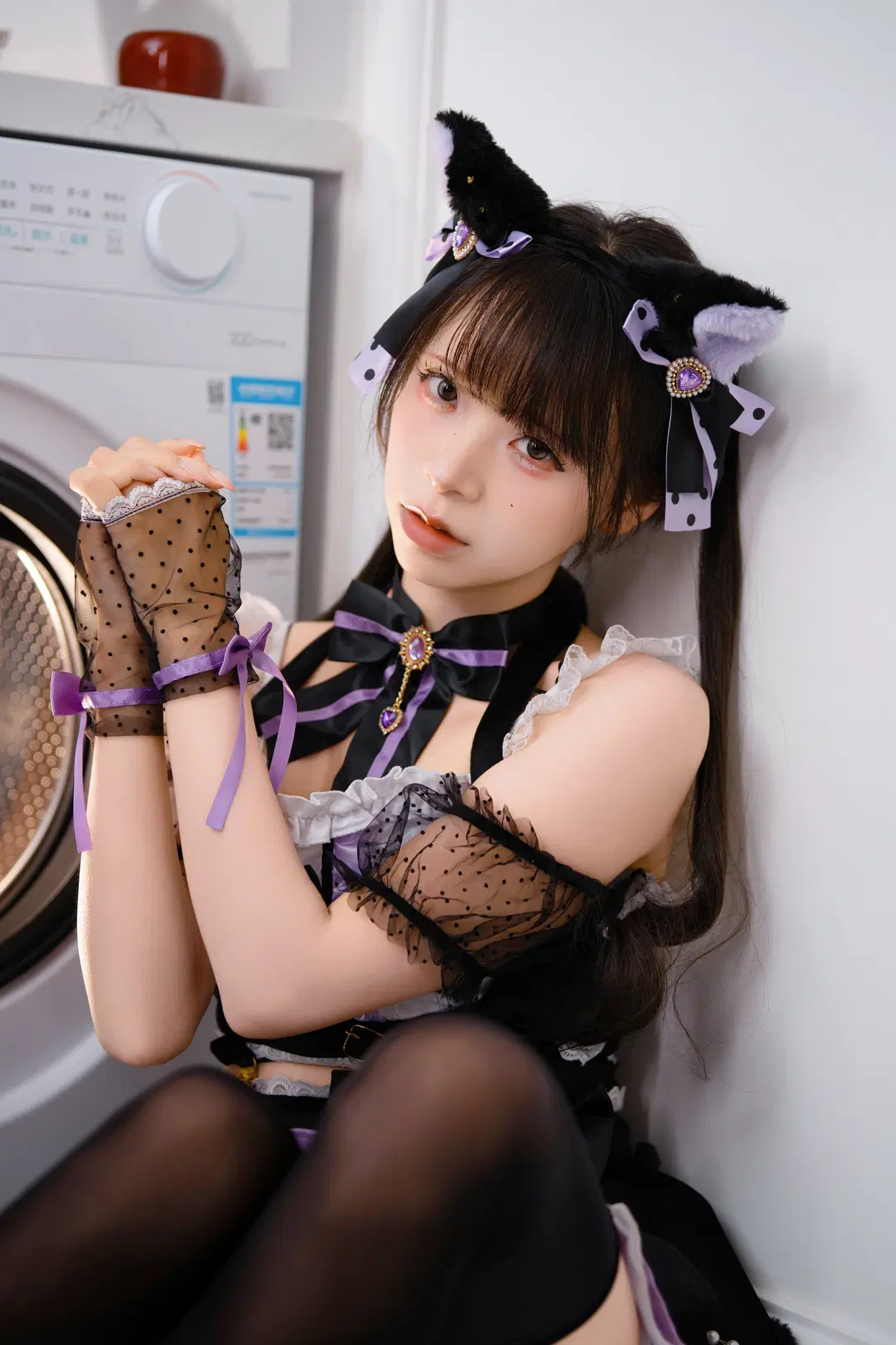 [Cat-ear maid] Making the Kitchen Home: Daily Life of a Cat-ear maid in an Indoor portrait by 南朝花月 - Image 6