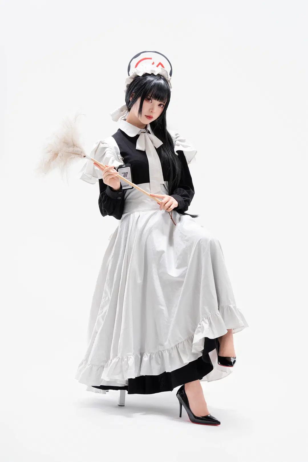 Tsukatsuki Rio cosplay: Black and White Maid outfit Styling from Blue Archive by 南朝花月 - Image 15