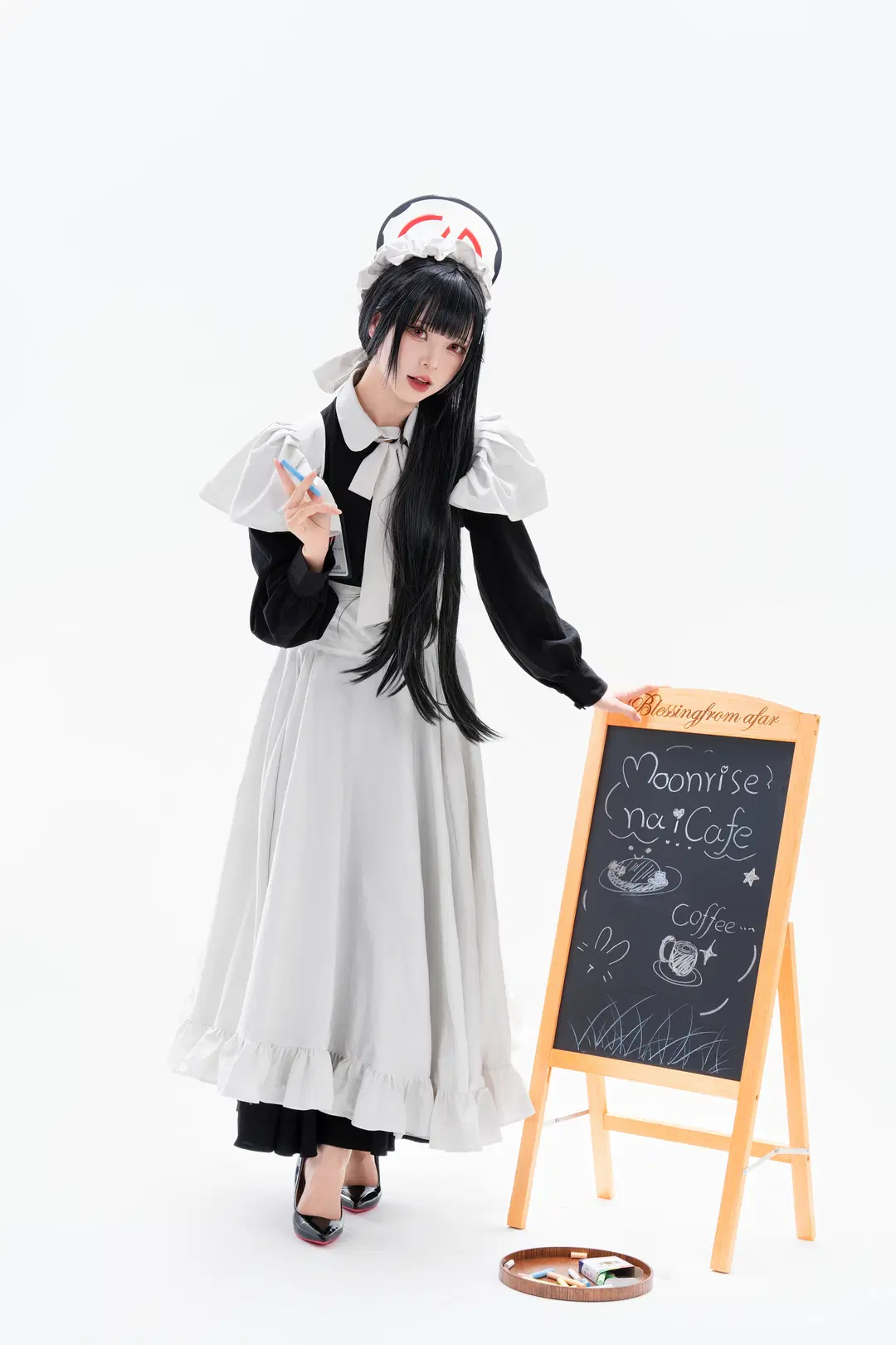 Tsukatsuki Rio cosplay: Black and White Maid outfit Styling from Blue Archive by 南朝花月 - Image 6