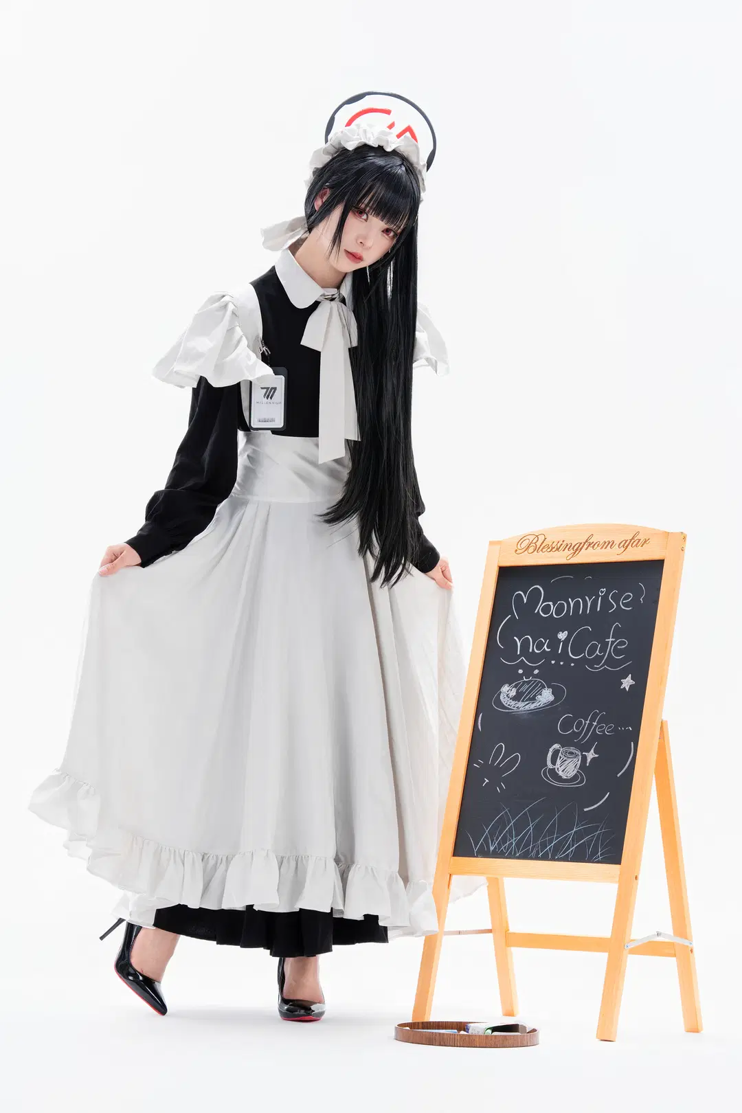 Tsukatsuki Rio cosplay: Black and White Maid outfit Styling from Blue Archive by 南朝花月 - Image 7