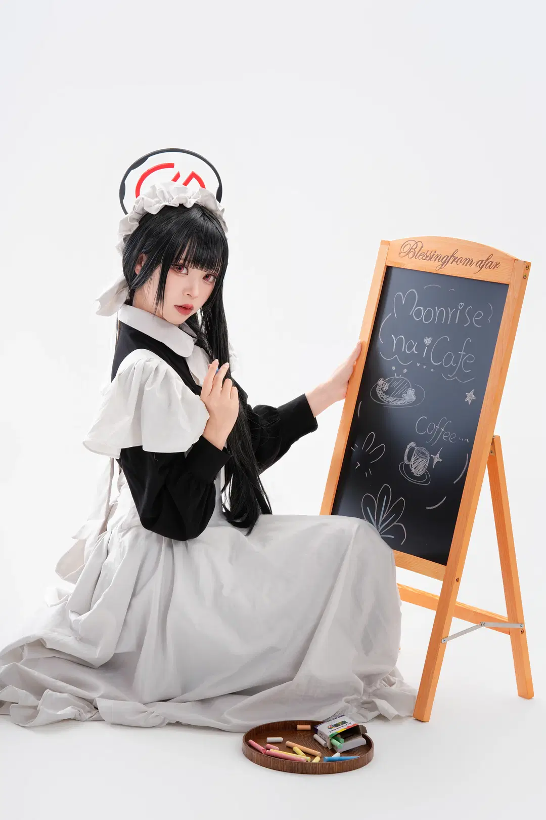 Tsukatsuki Rio cosplay: Black and White Maid outfit Styling from Blue Archive by 南朝花月 - Image 8