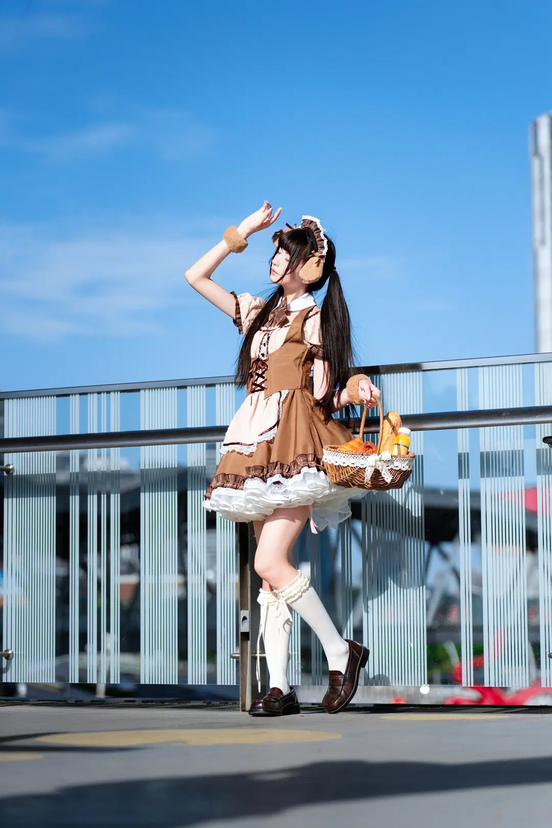 Puppy Maid Outfit on the Street: The Brown Ensemble Paired with White Stockings Is Absolutely Stunning by 南朝花月 - Image 6