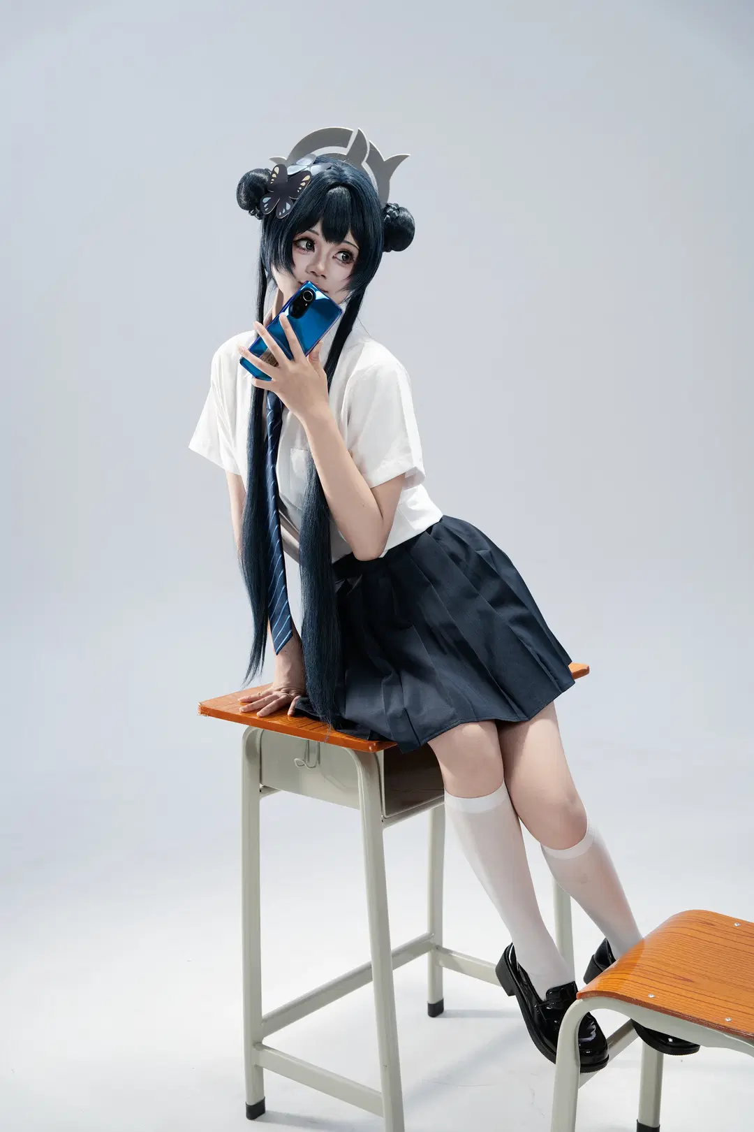 Blue Archive, Misaki cosplay, Blue Archive, Campus style, White stockings