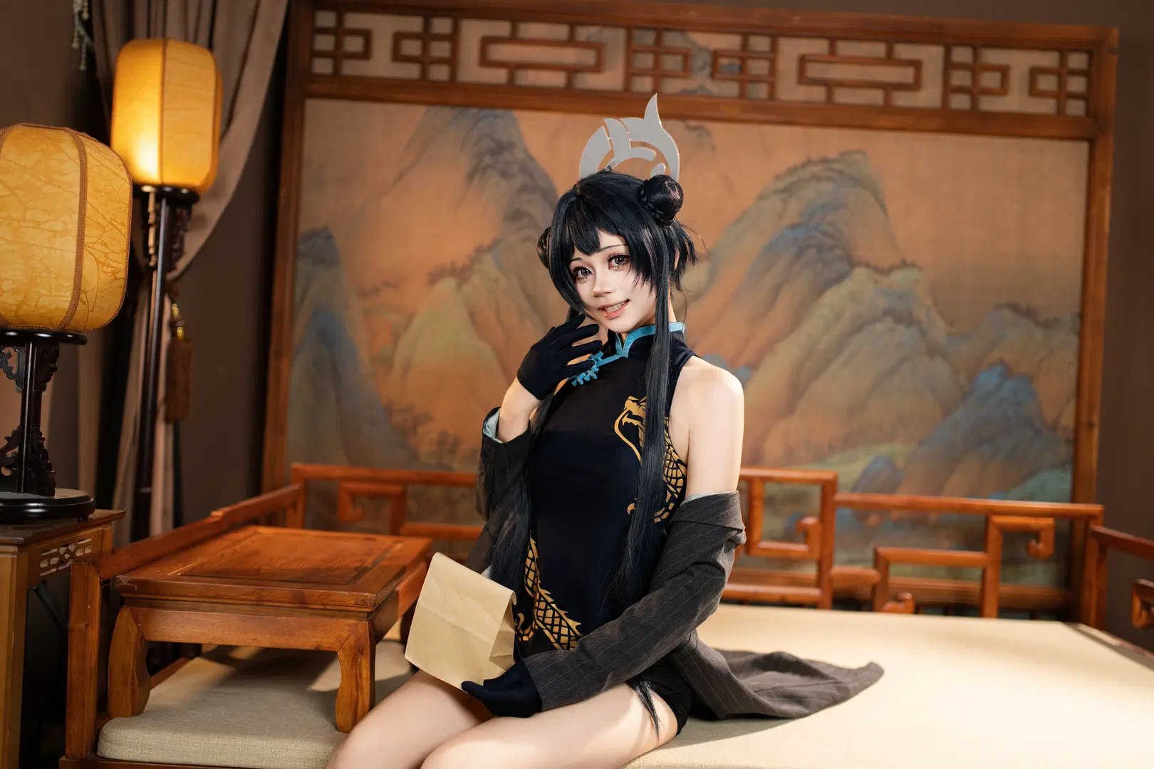 Misaki cosplay Blue Archive: Mid-Autumn Festival Qipao Styling and the Mysterious Paper Bag by Petrichor猫猫 - Image 2