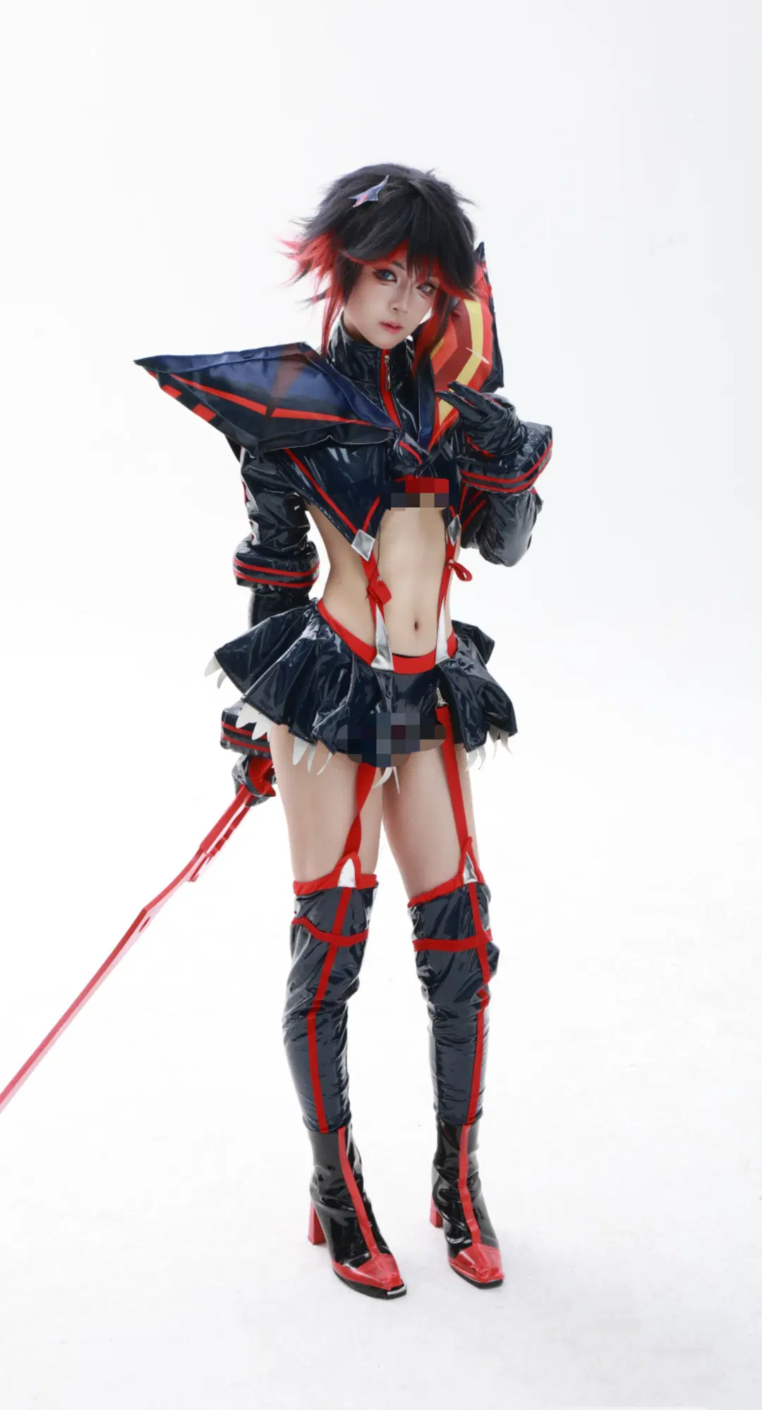 【缠流子cos】斩服少女红黑漆皮战衣棚拍记录 - 困困糯米鼠 - 第2张