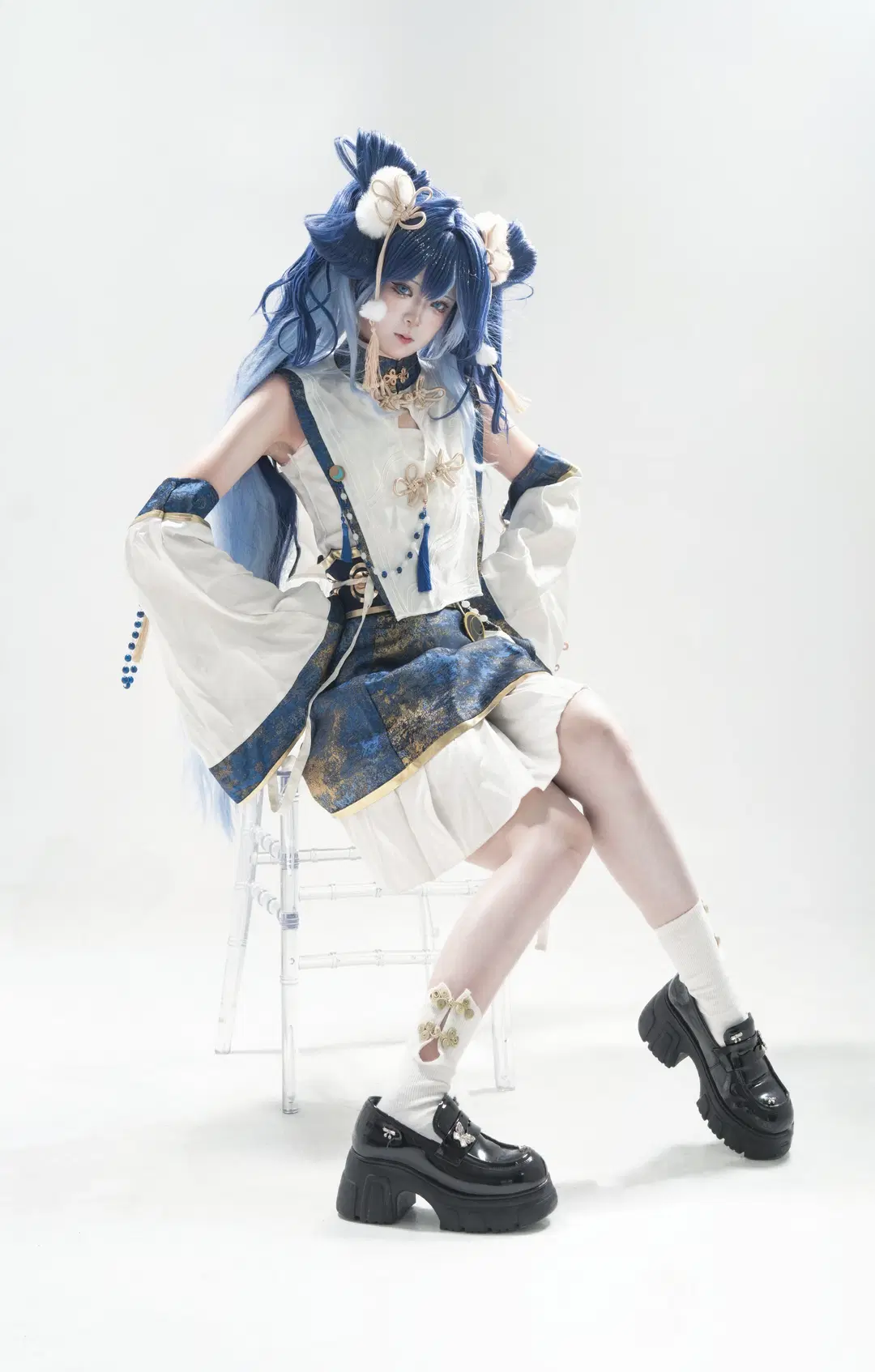 鸣潮, 二次元摄影, 尤诺cos, 蓝发少女, 白袜